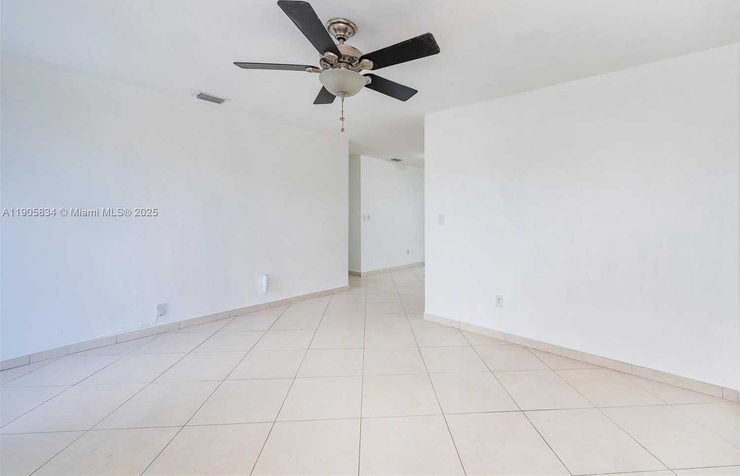 Small Image of 5420 NORTH WEST 182ND ST, Miami Gardens Number 29