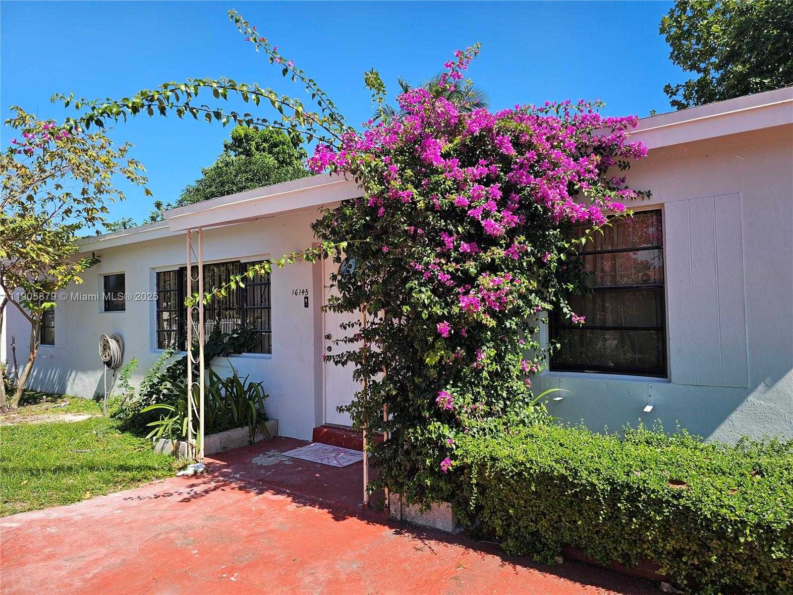 Small Image of 16145 NORTH WEST 29TH AVE, Miami Gardens Number 1