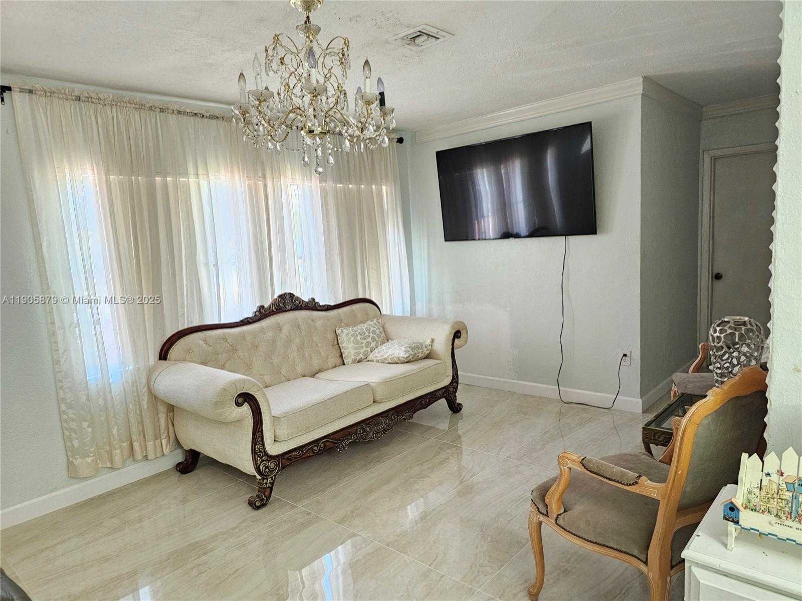 Small Image of 16145 NORTH WEST 29TH AVE, Miami Gardens Number 8