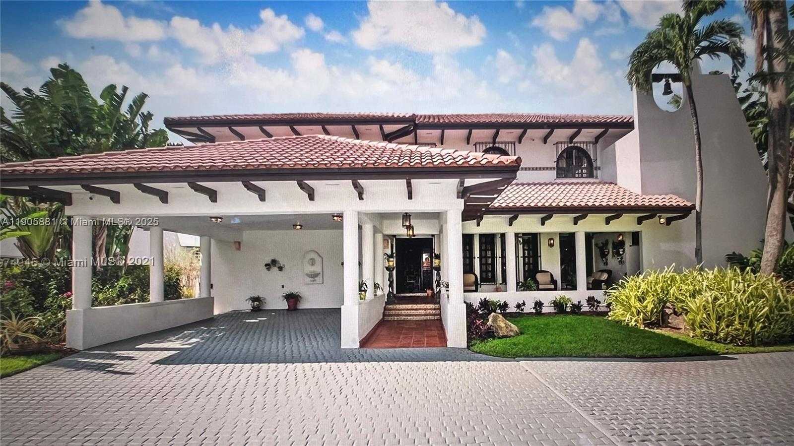 Small Image of 2720 SOUTH WEST 130TH AVE, Miami Number 3