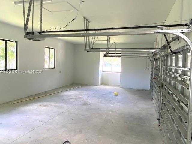 Small Image of 7830 SOUTH WEST 117TH ST, Pinecrest Number 26