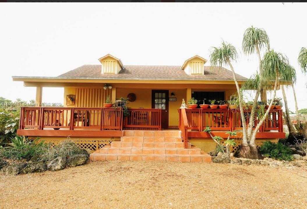 Small Image of 23550 SOUTH WEST 214TH PL, Homestead Number 3