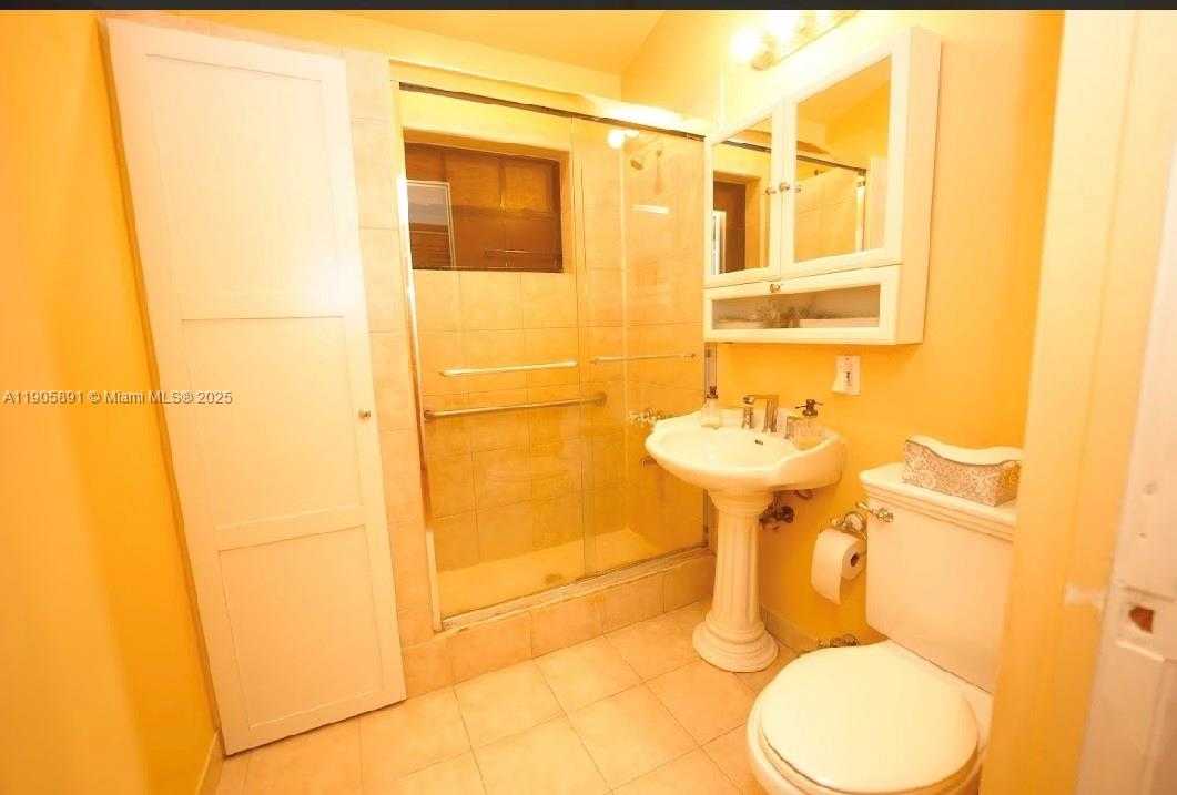 Small Image of 23550 SOUTH WEST 214TH PL, Homestead Number 7