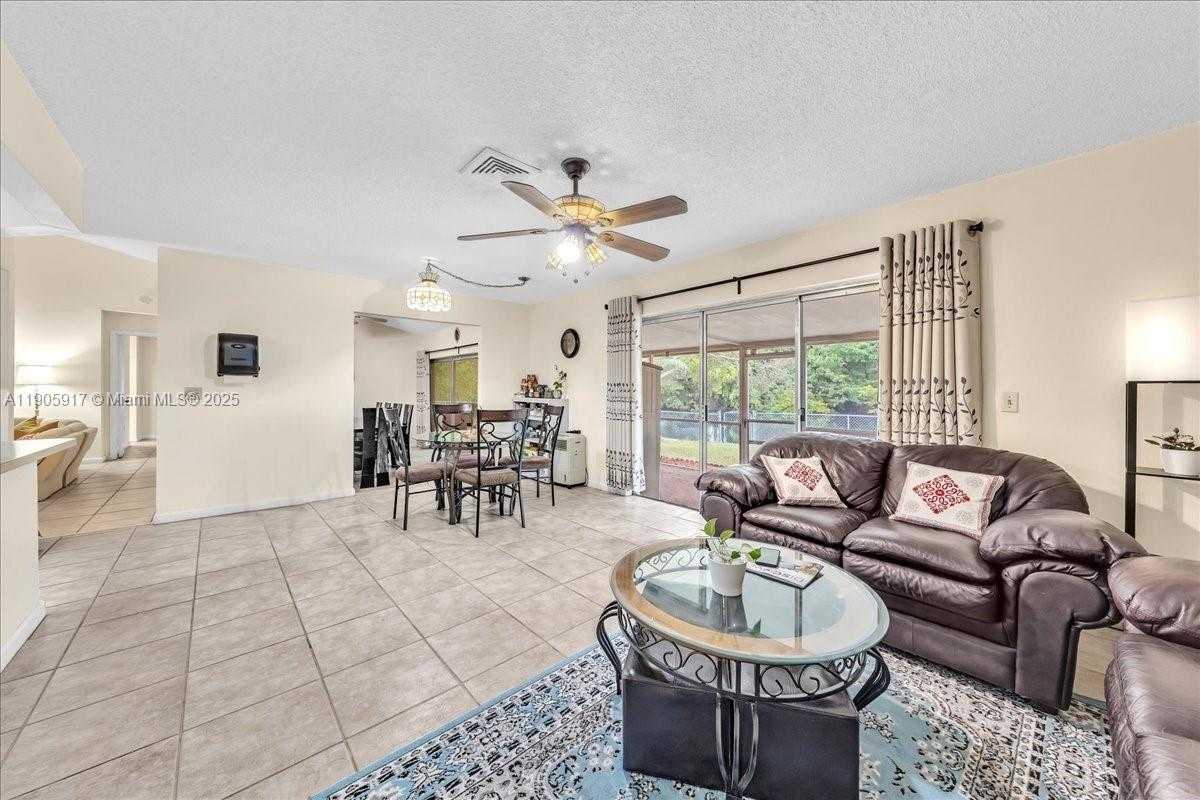 Small Image of 3930 NORTH WEST 79TH WAY, Davie Number 10