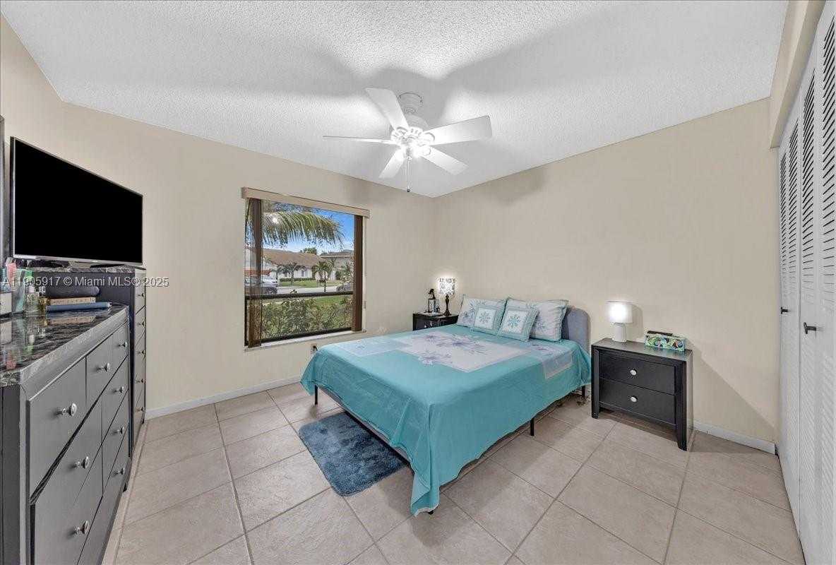 Small Image of 3930 NORTH WEST 79TH WAY, Davie Number 22