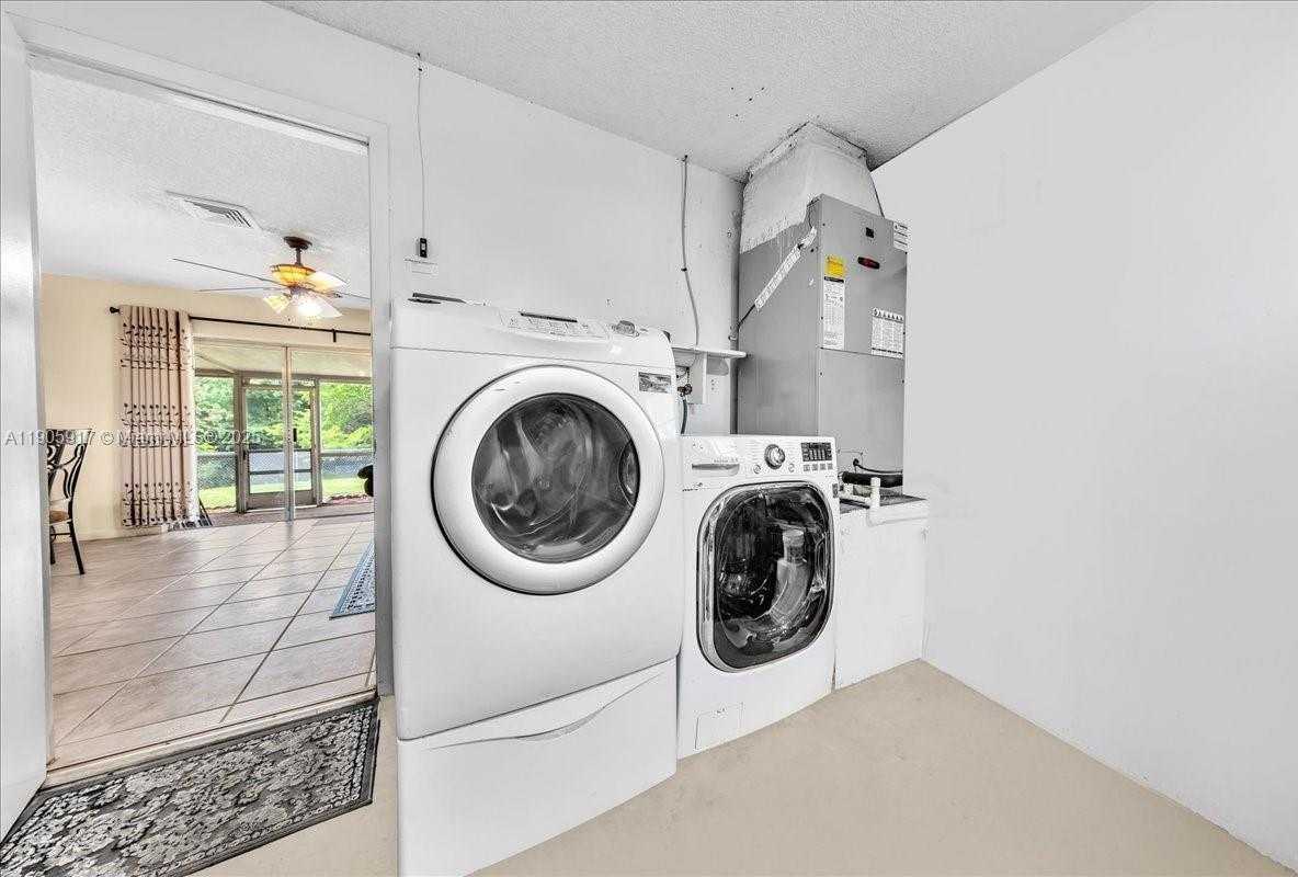 Small Image of 3930 NORTH WEST 79TH WAY, Davie Number 24