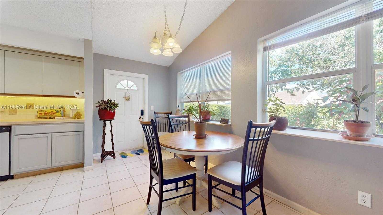 Small Image of 2255 SOUTH EAST 6TH PL, Homestead Number 9