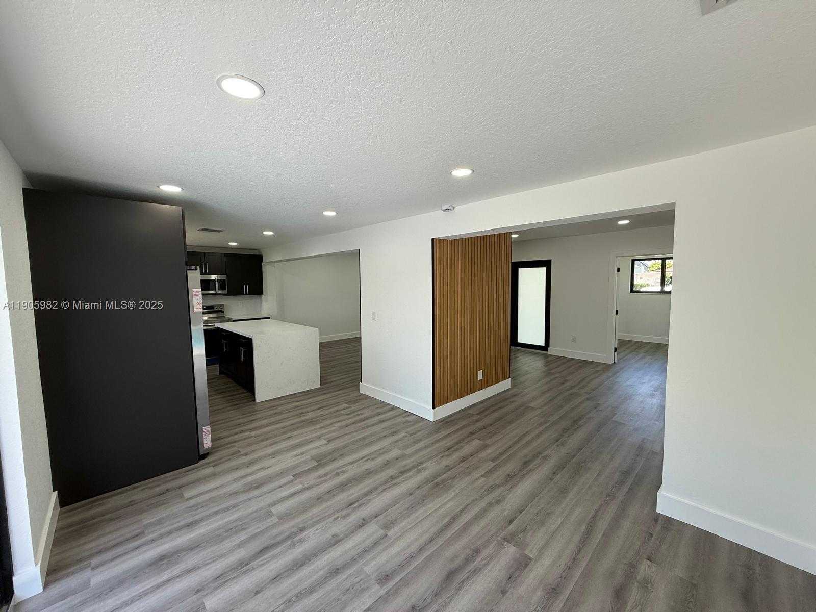 Small Image of 20 NORTH WEST 197TH ST, Miami Gardens Number 21