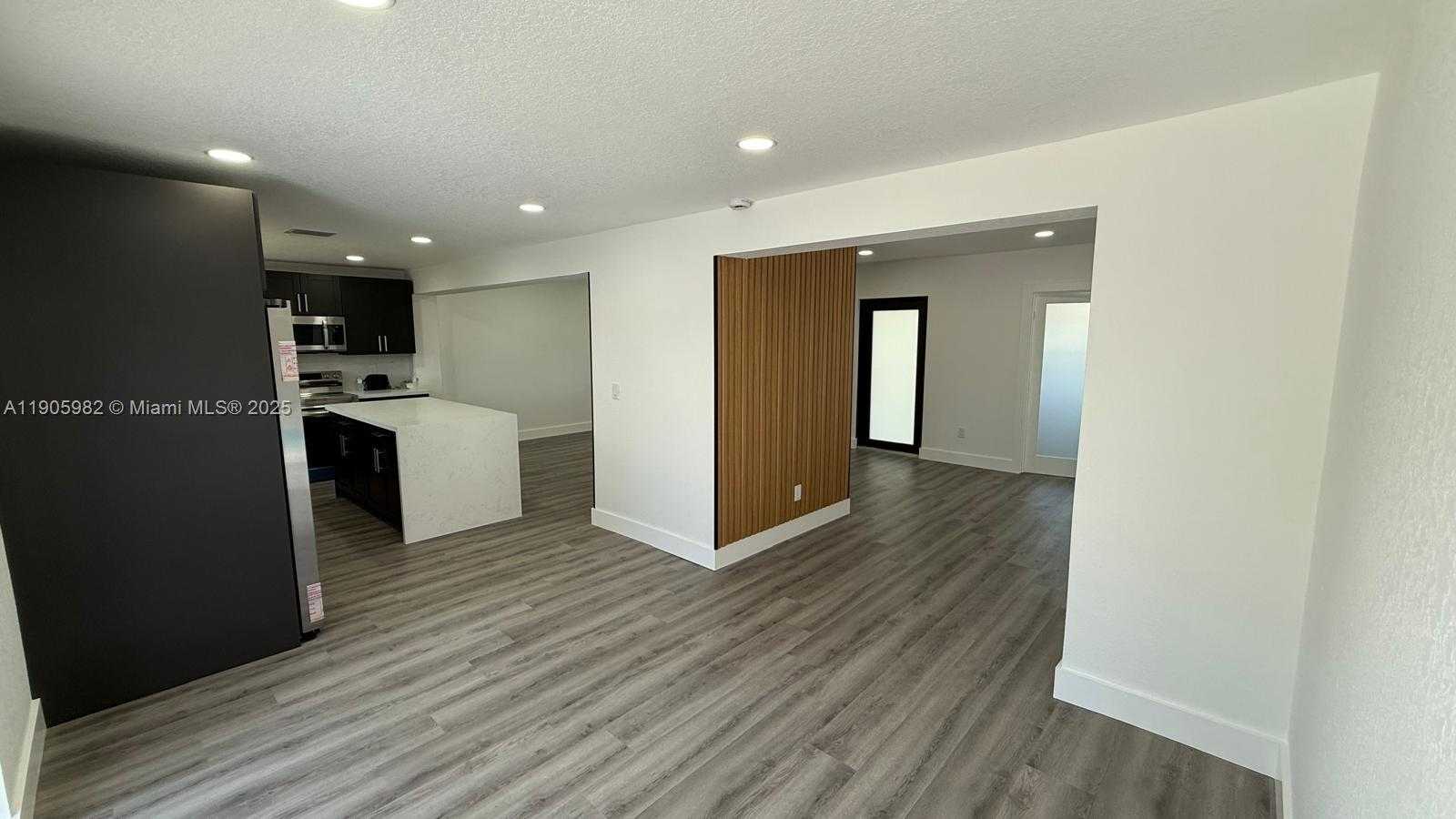 Small Image of 20 NORTH WEST 197TH ST, Miami Gardens Number 23