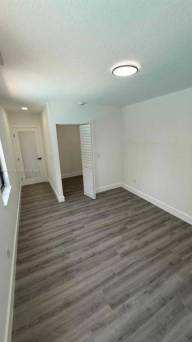 Small Image of 20 NORTH WEST 197TH ST, Miami Gardens Number 37