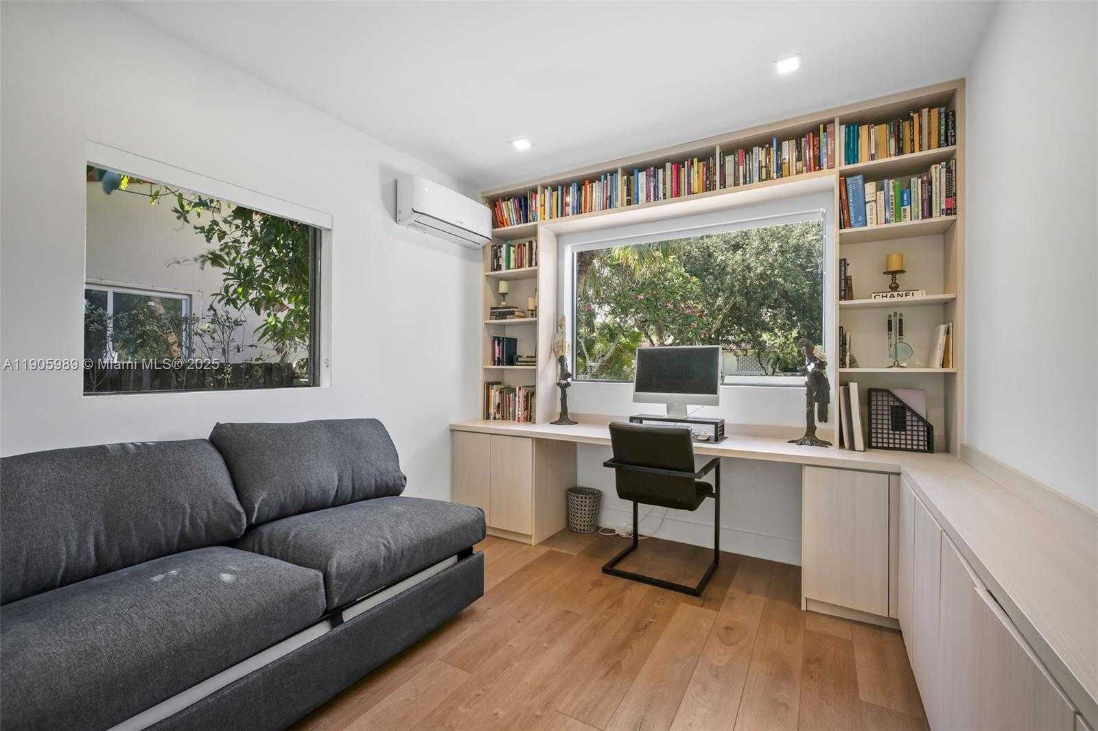 Small Image of 1060 NORTH EAST 95TH ST, Miami Shores Number 16