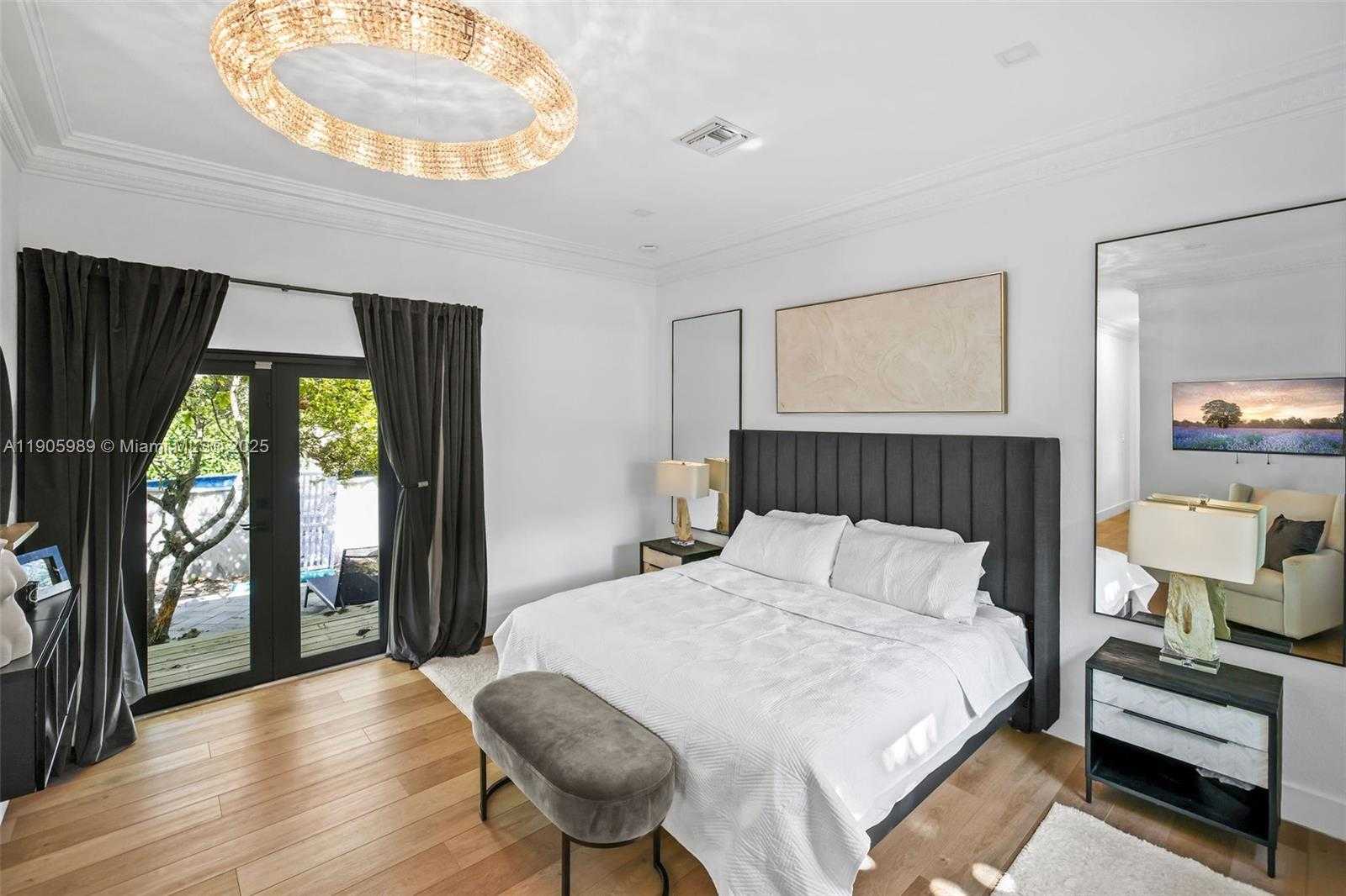 Small Image of 1060 NORTH EAST 95TH ST, Miami Shores Number 23