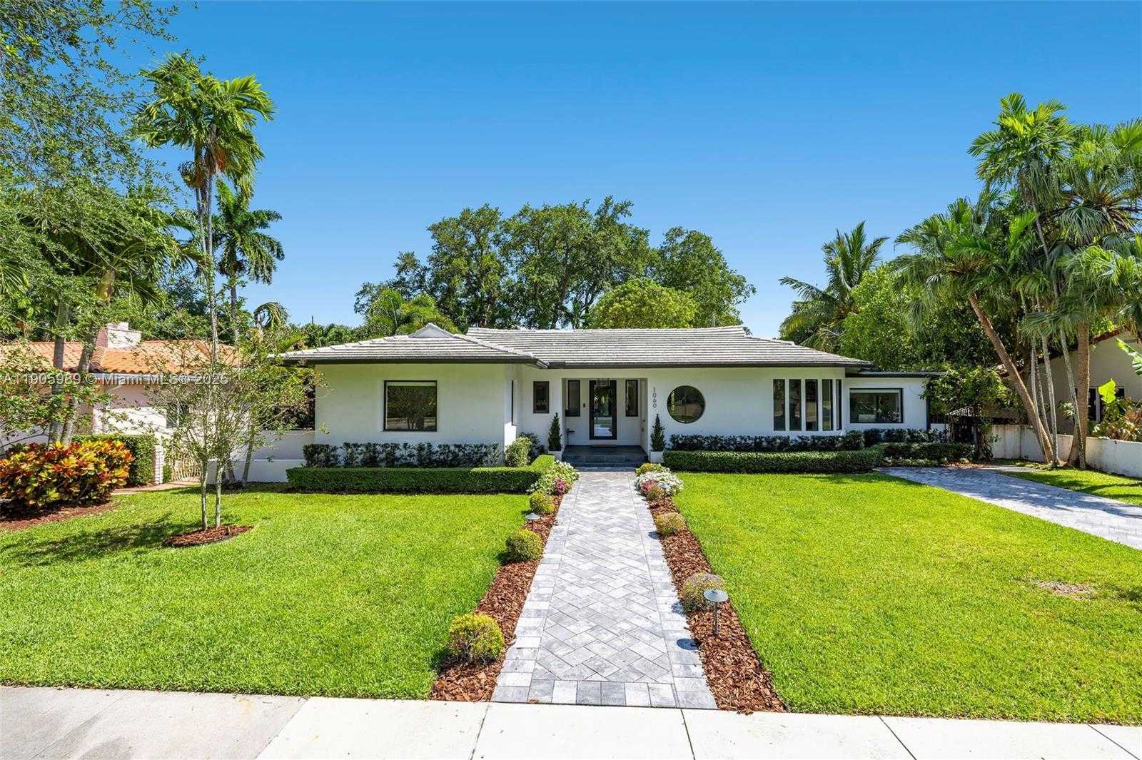 Small Image of 1060 NORTH EAST 95TH ST, Miami Shores Number 4