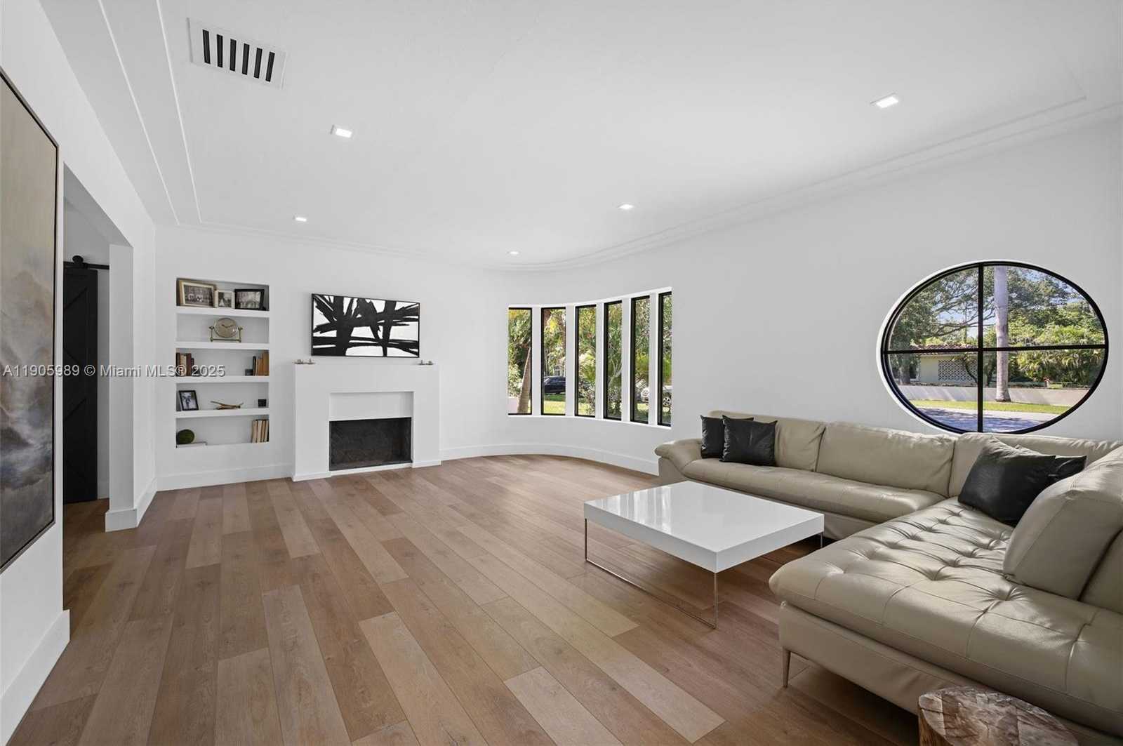 Small Image of 1060 NORTH EAST 95TH ST, Miami Shores Number 5