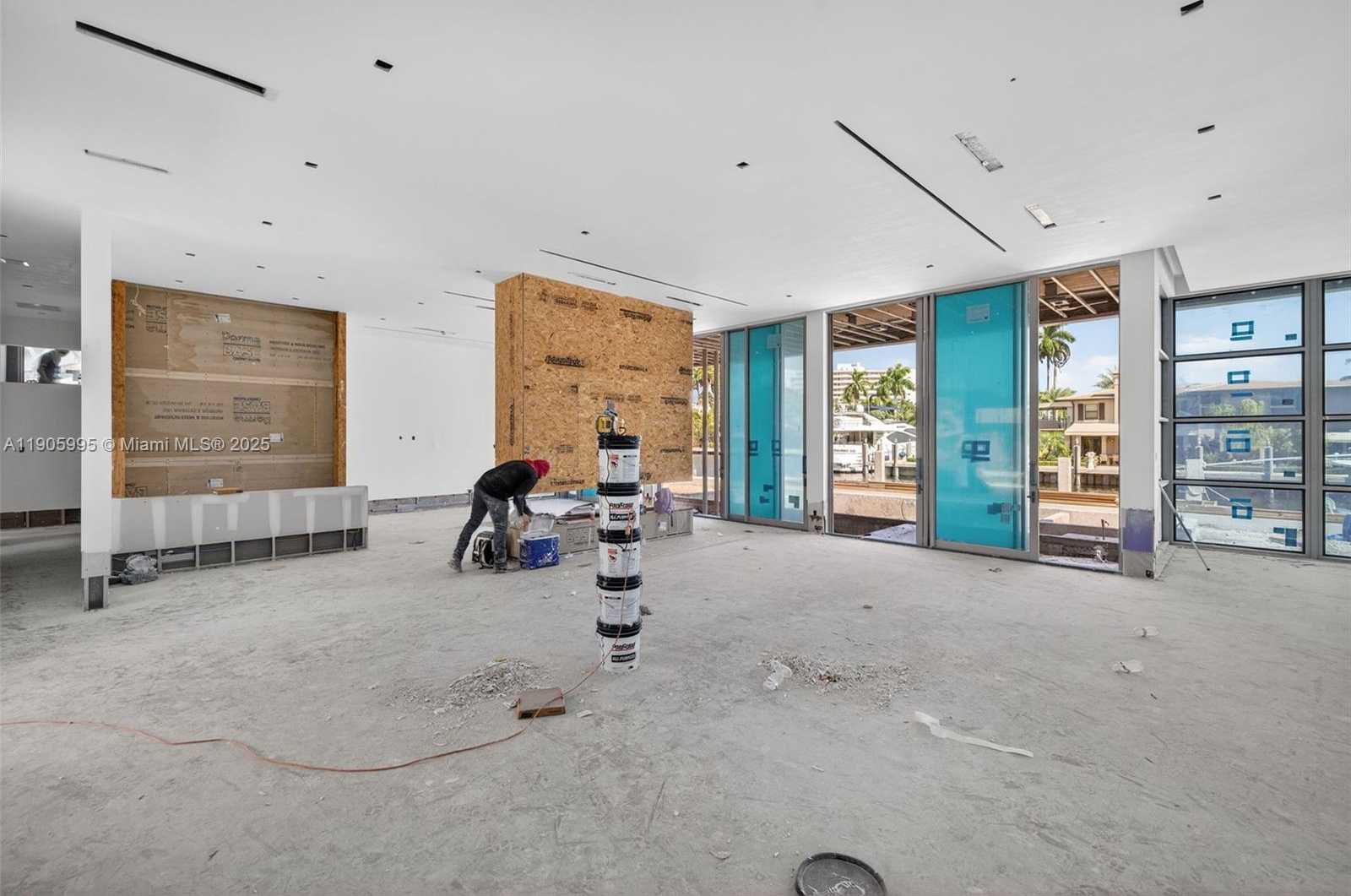 Small Image of 430 ROYAL PLAZA DR, Fort Lauderdale Number 16