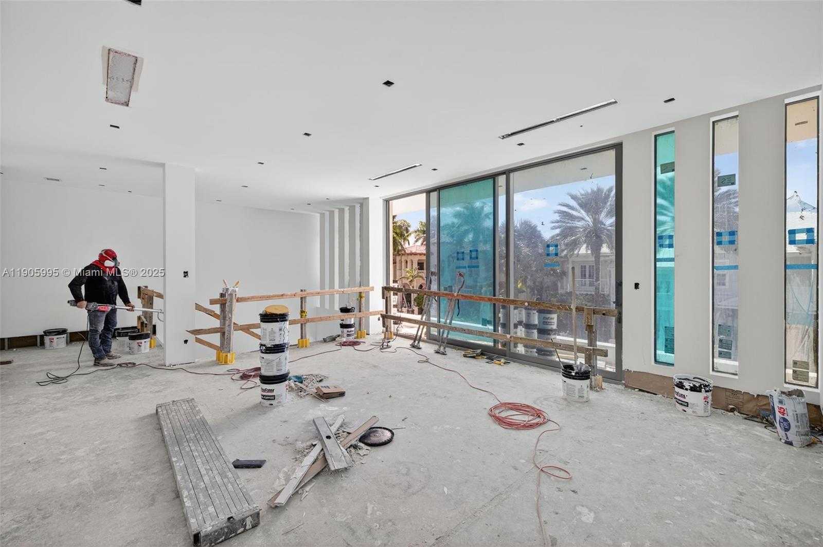 Small Image of 430 ROYAL PLAZA DR, Fort Lauderdale Number 36