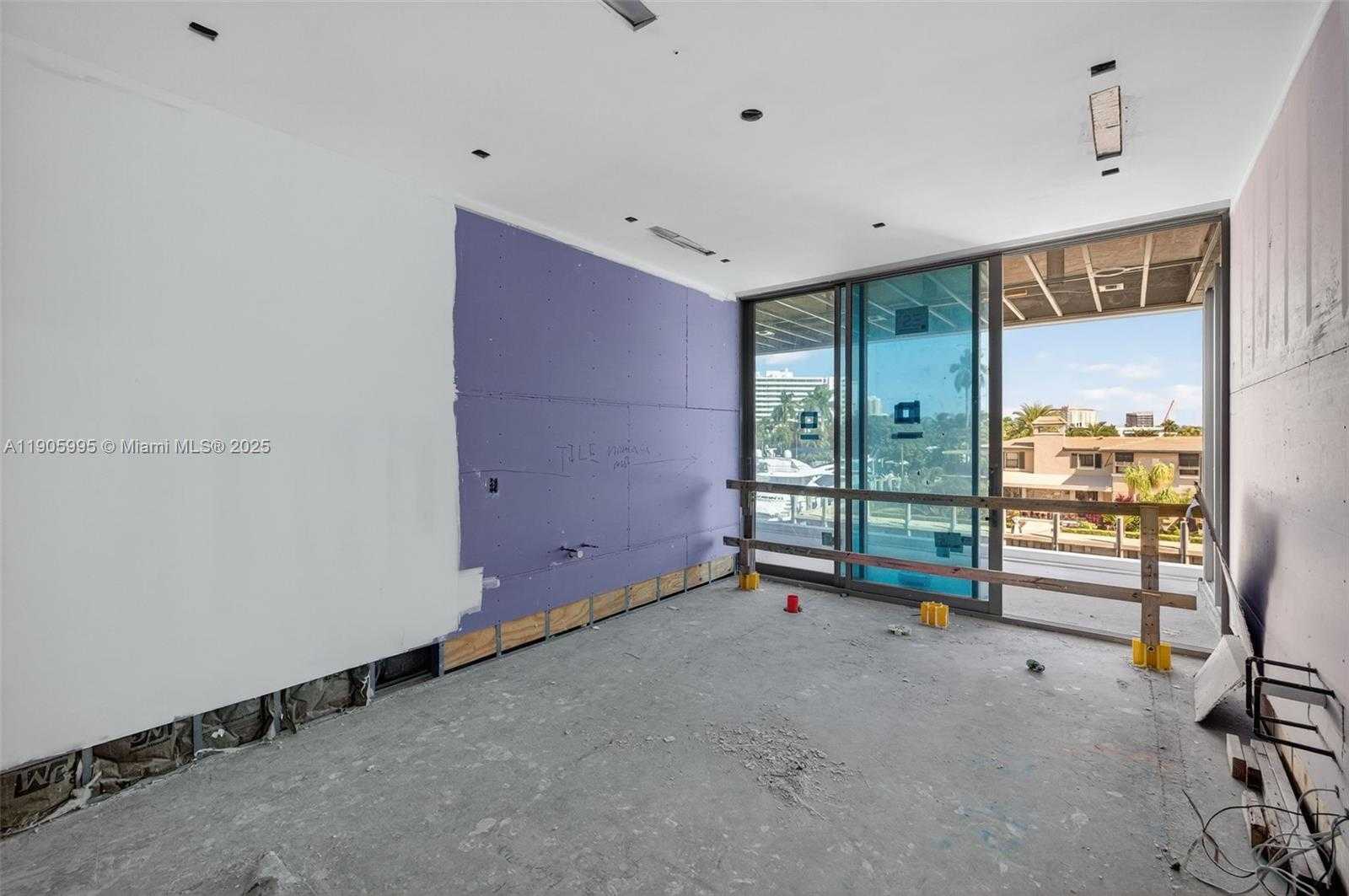 Small Image of 430 ROYAL PLAZA DR, Fort Lauderdale Number 40