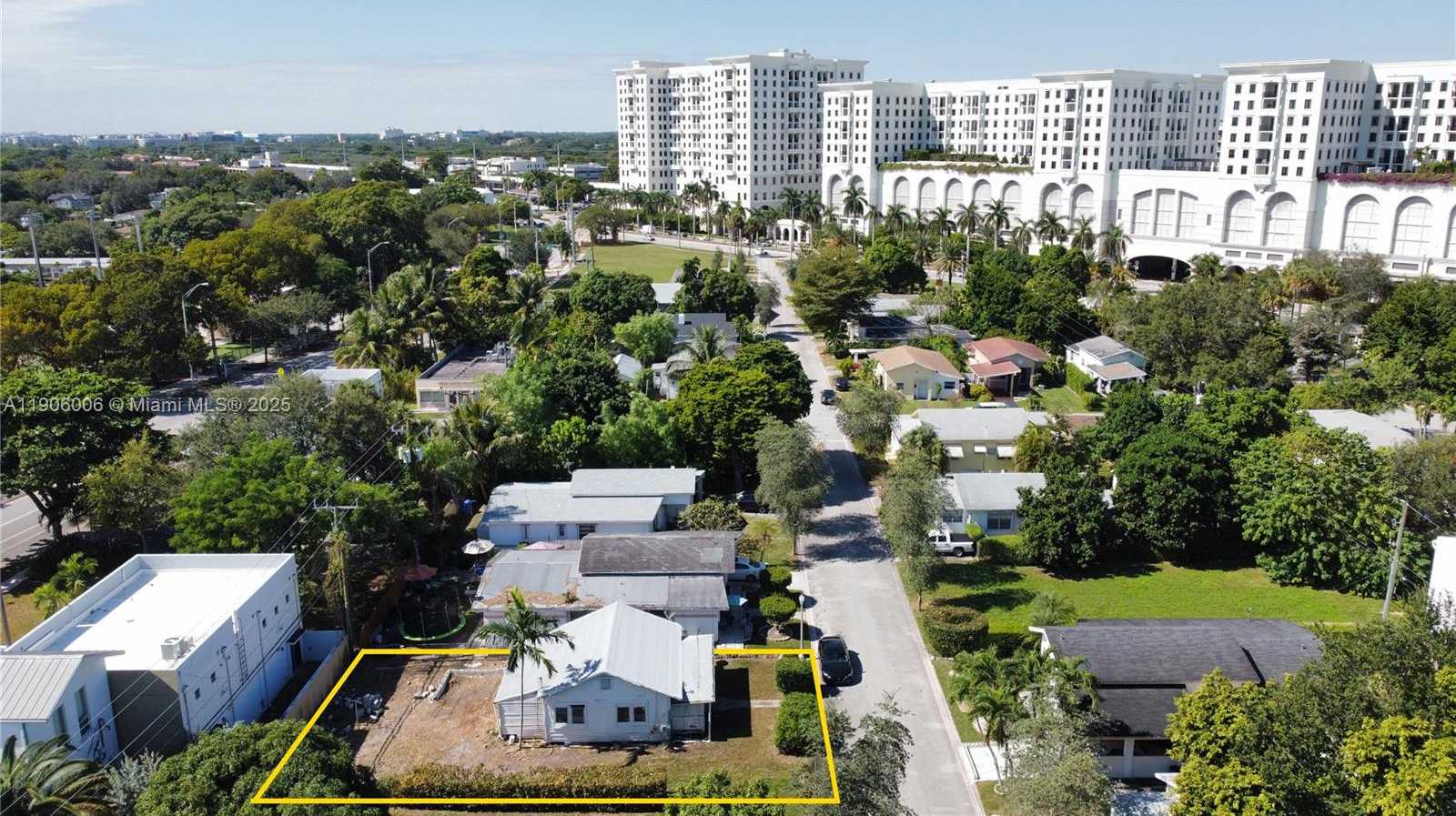 Small Image of 134 FLORIDA AVE, Coral Gables Number 3