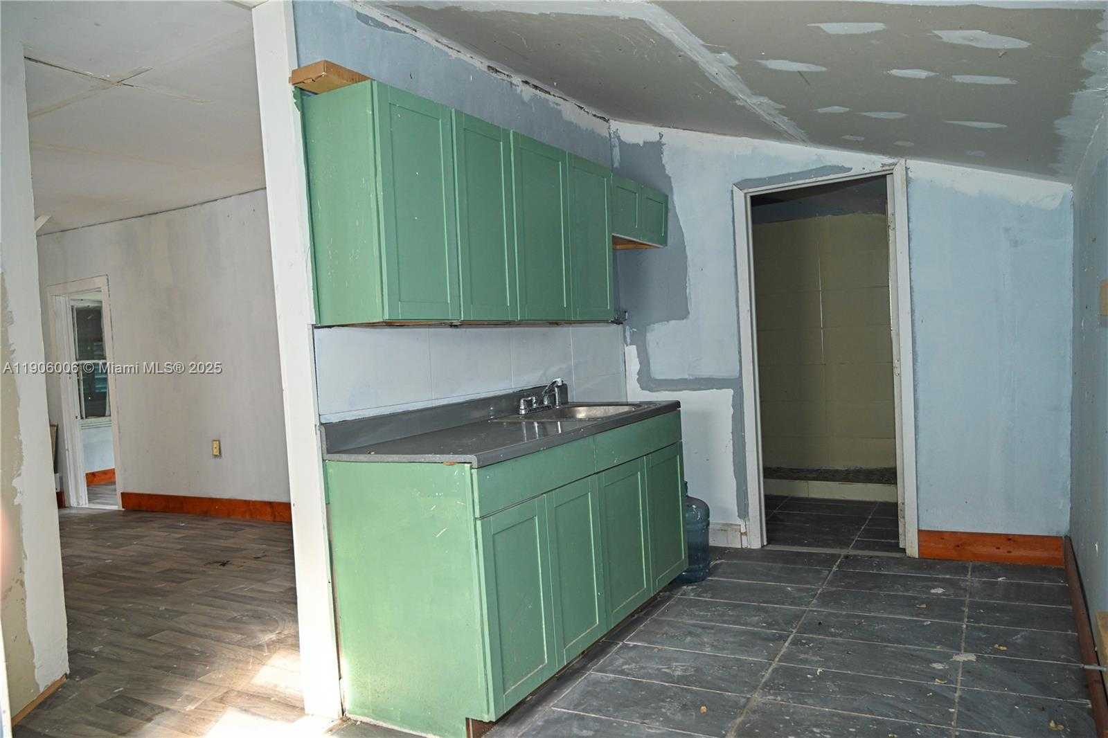 Small Image of 134 FLORIDA AVE, Coral Gables Number 6