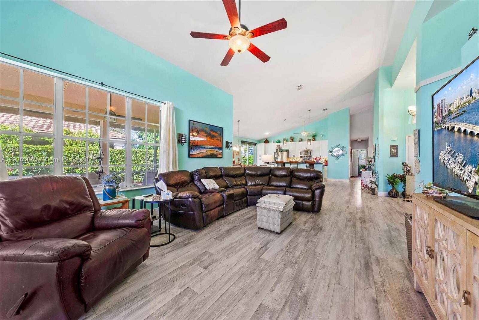 Small Image of 12960 OAK KNOLL DRIVE, Palm Beach Gardens Number 10