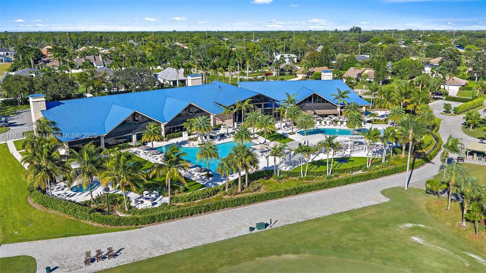 Small Image of 12960 OAK KNOLL DRIVE, Palm Beach Gardens Number 31