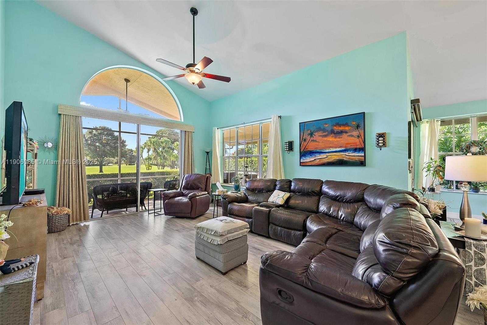 Small Image of 12960 OAK KNOLL DRIVE, Palm Beach Gardens Number 9