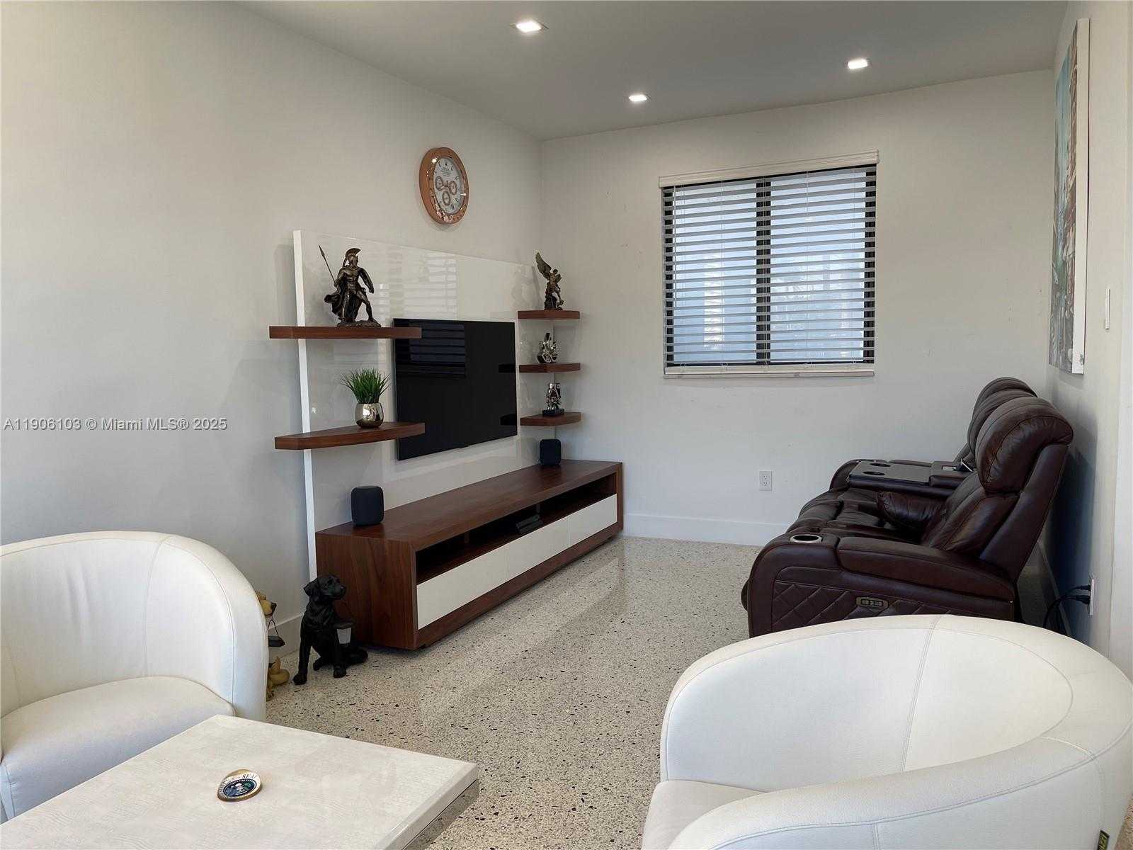 Small Image of 180 NORTH WEST 59TH CT, Miami Number 10