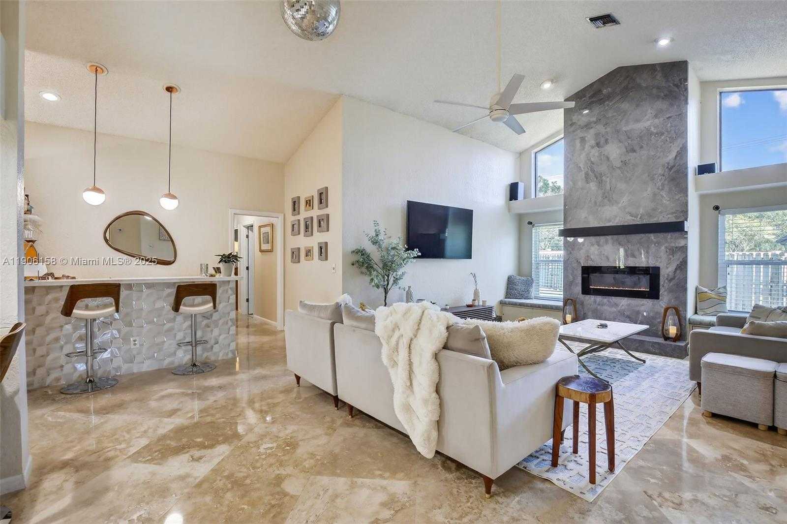 Small Image of 1721 NORTH WEST 99TH AVE, Plantation Number 13