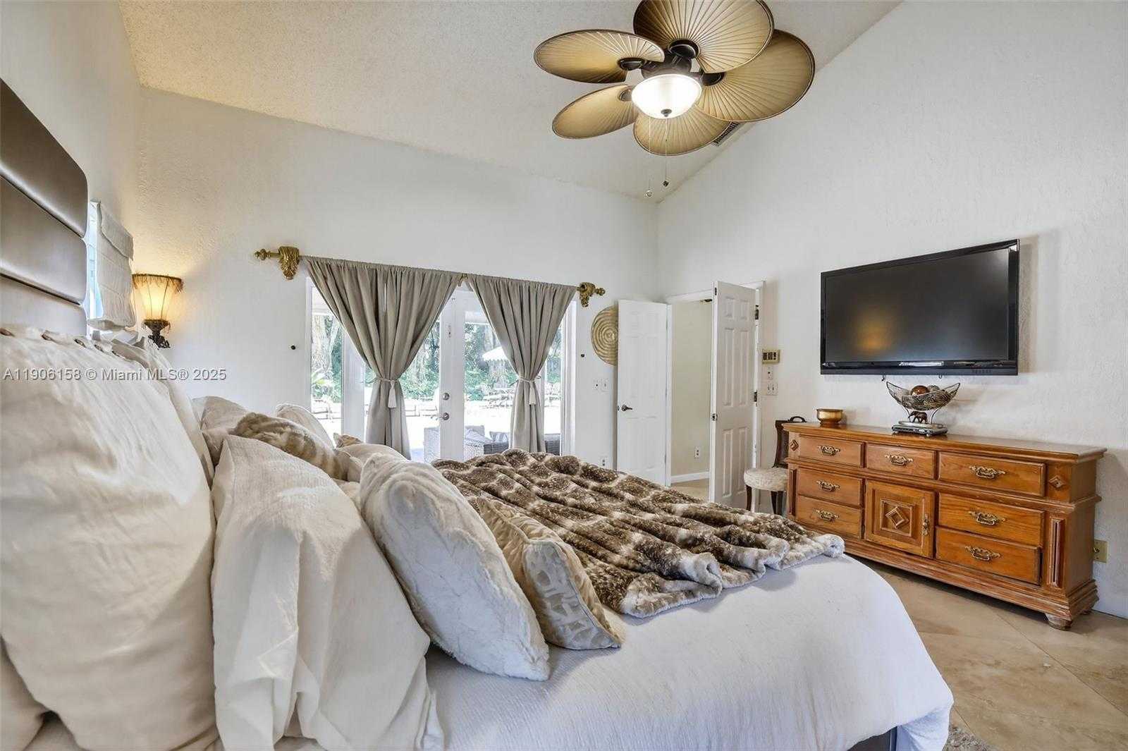 Small Image of 1721 NORTH WEST 99TH AVE, Plantation Number 24