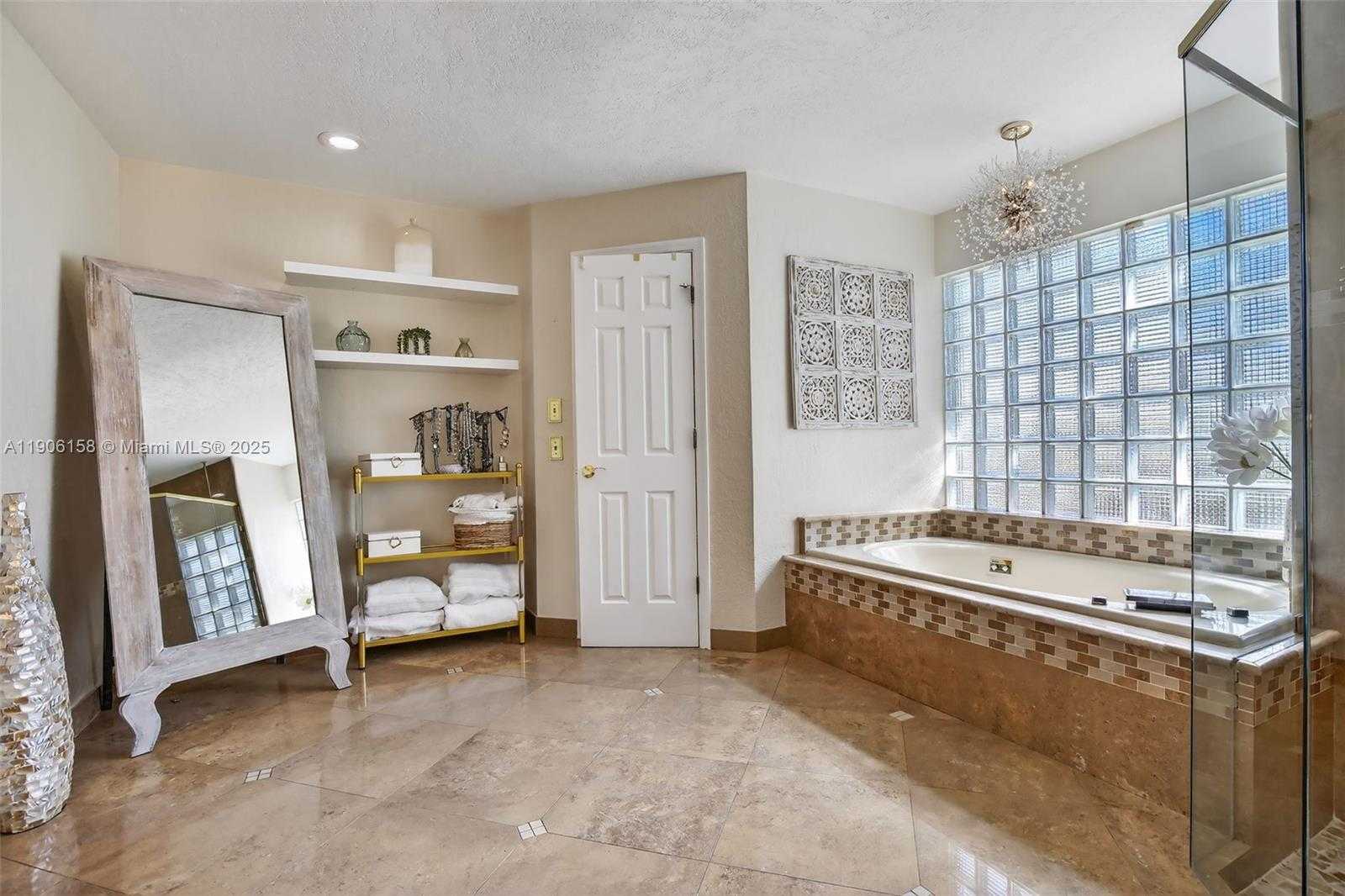 Small Image of 1721 NORTH WEST 99TH AVE, Plantation Number 27