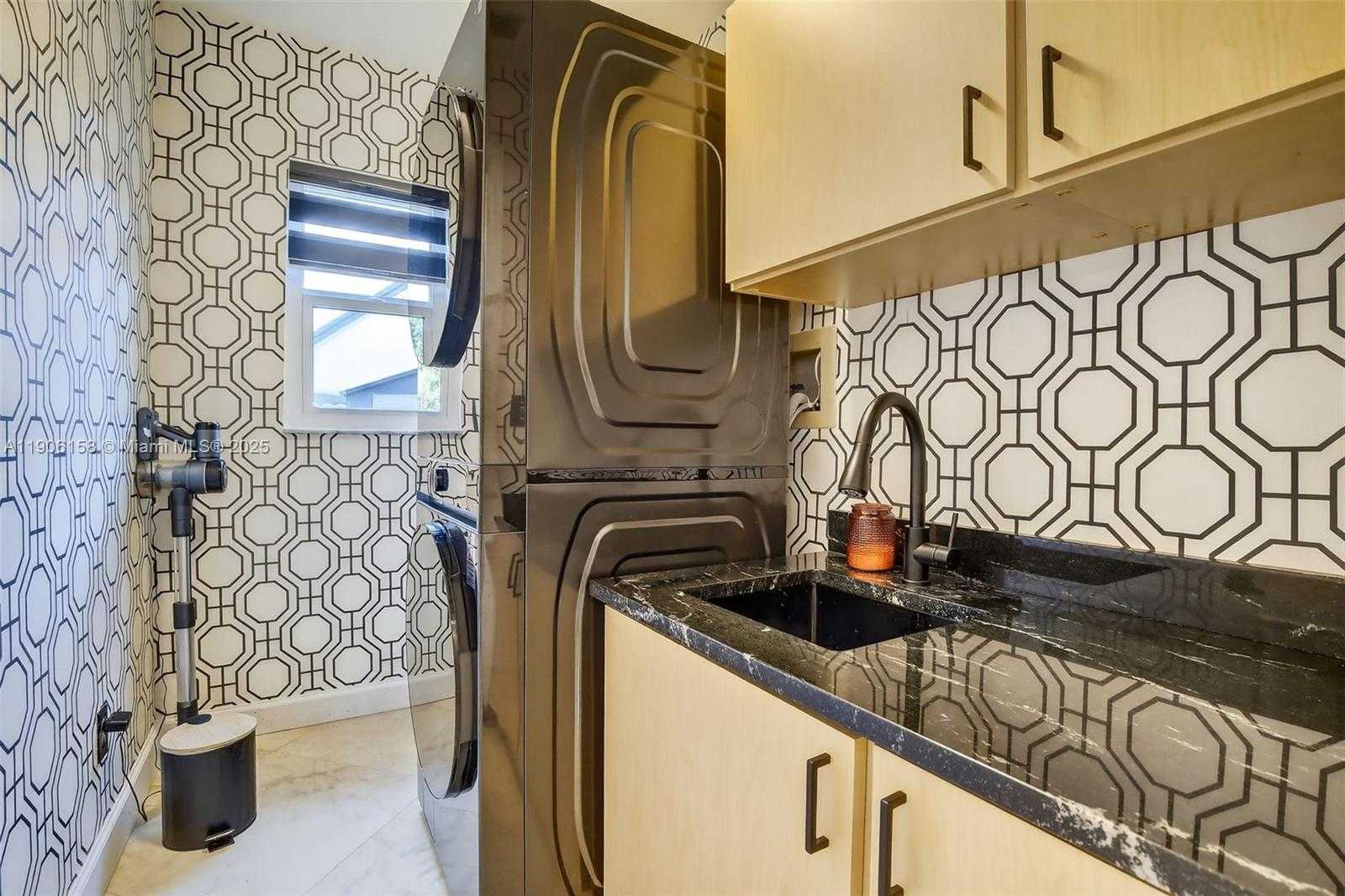 Small Image of 1721 NORTH WEST 99TH AVE, Plantation Number 39