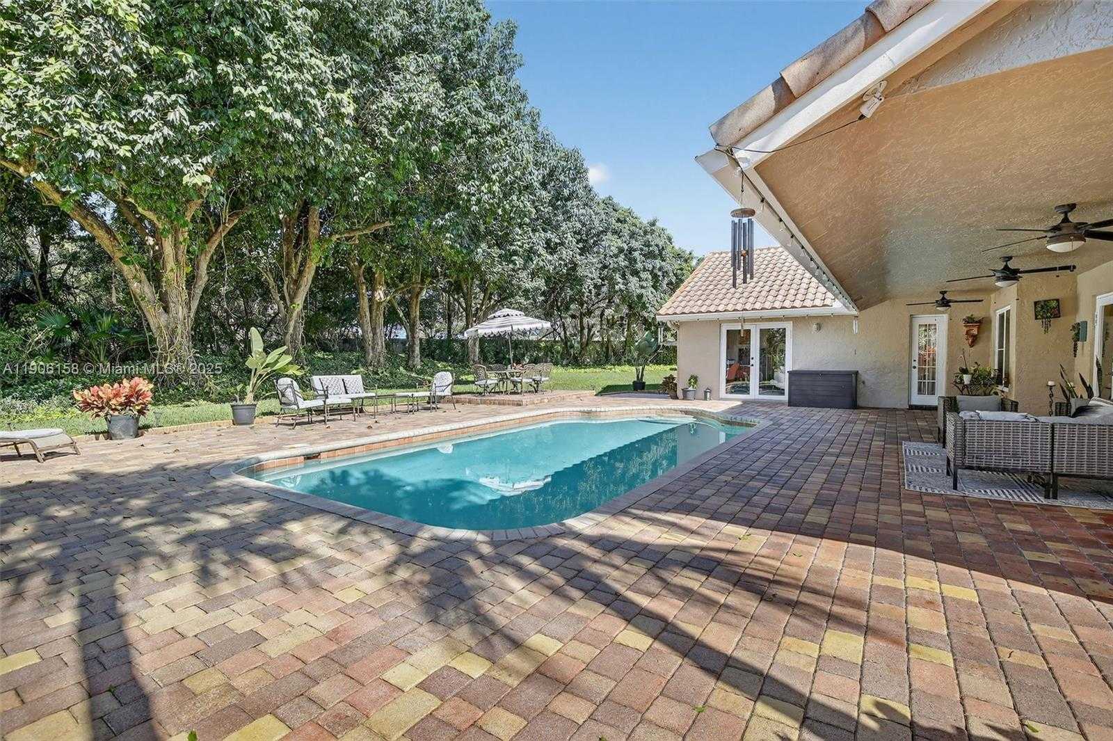 Small Image of 1721 NORTH WEST 99TH AVE, Plantation Number 42