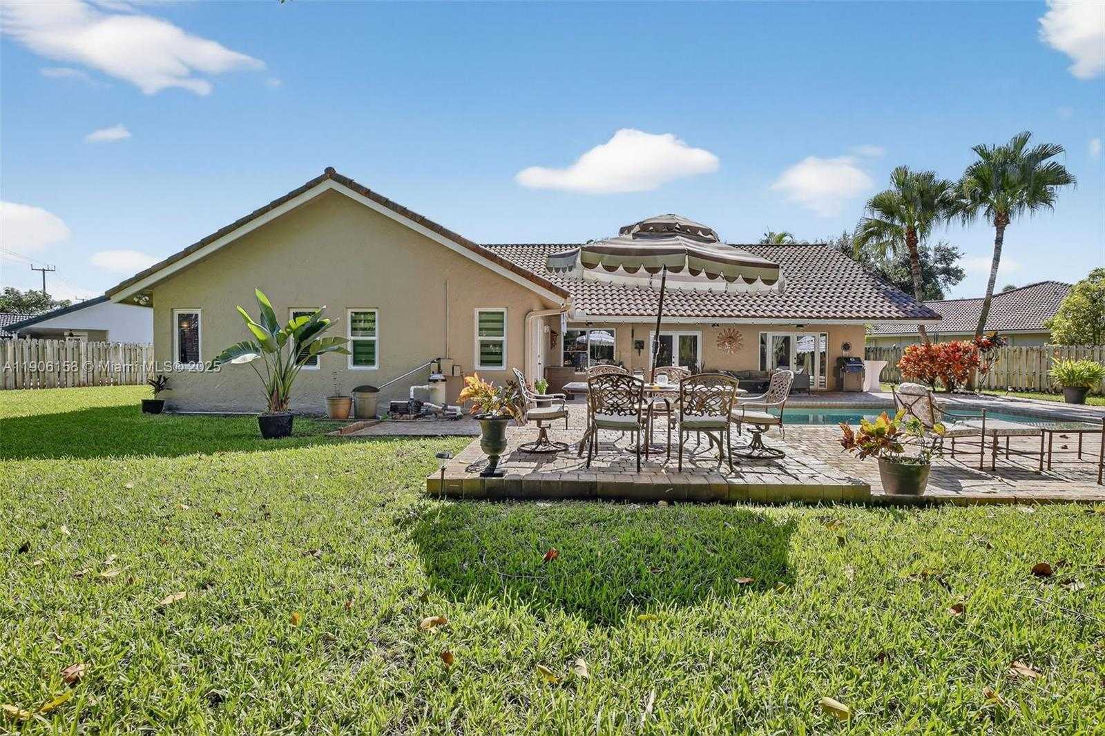 Small Image of 1721 NORTH WEST 99TH AVE, Plantation Number 45