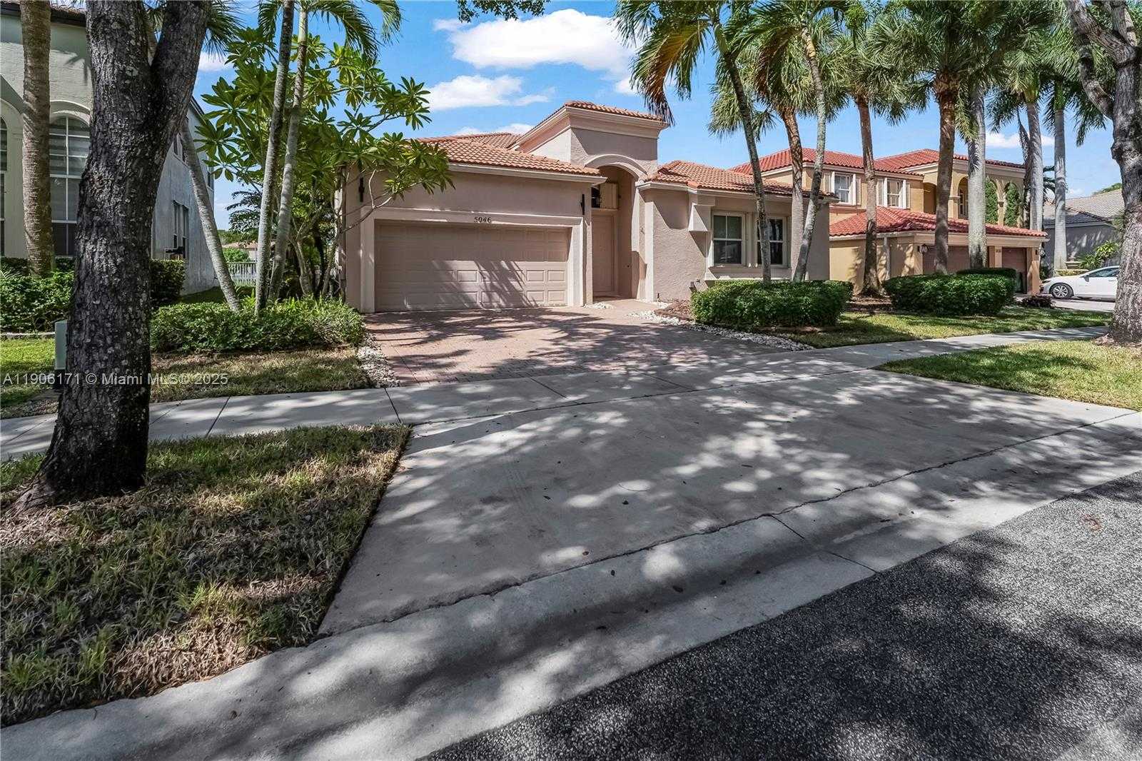 Small Image of 5046 SOUTH WEST 162ND AVE, Miramar Number 16