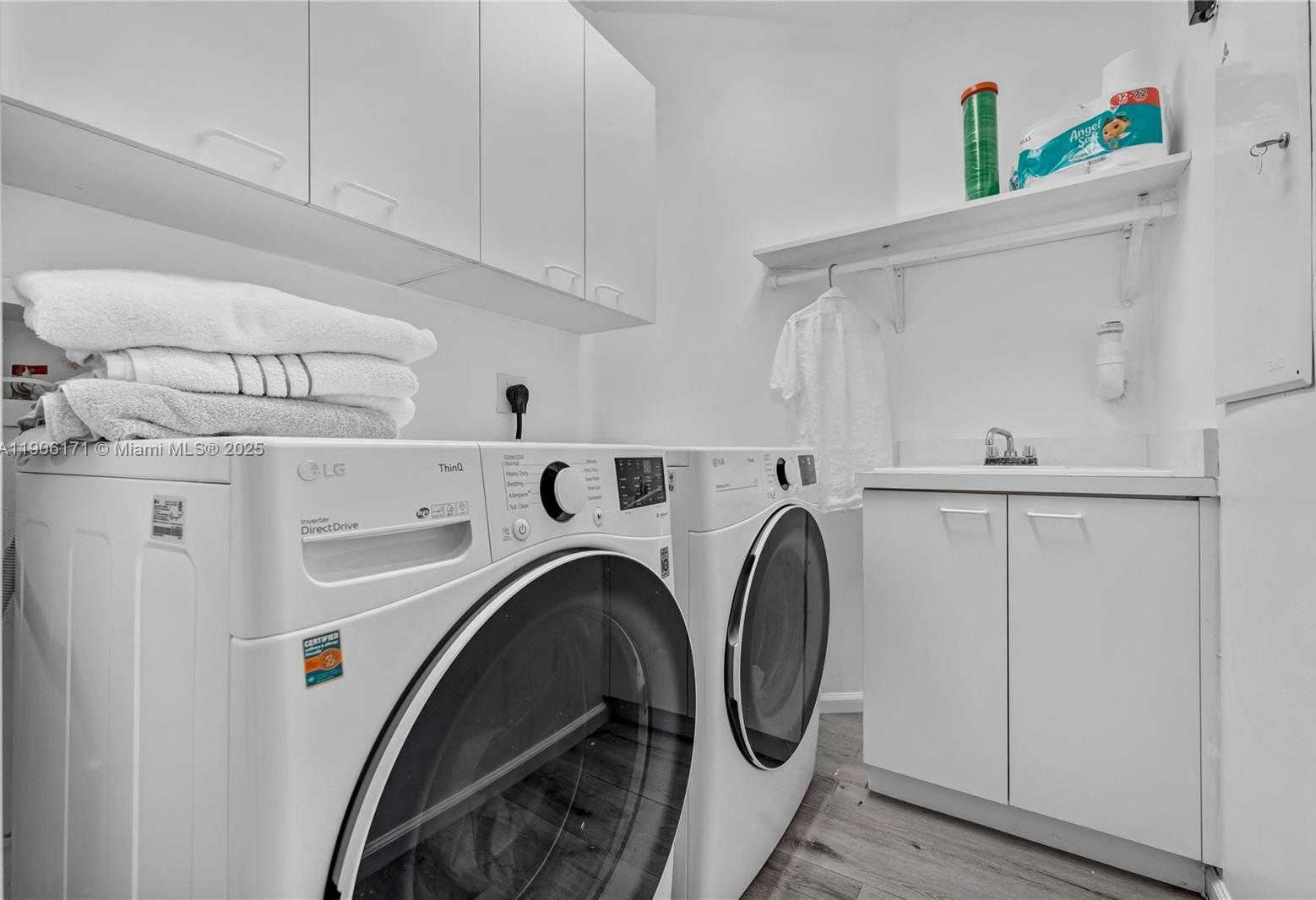 Small Image of 5046 SOUTH WEST 162ND AVE, Miramar Number 29