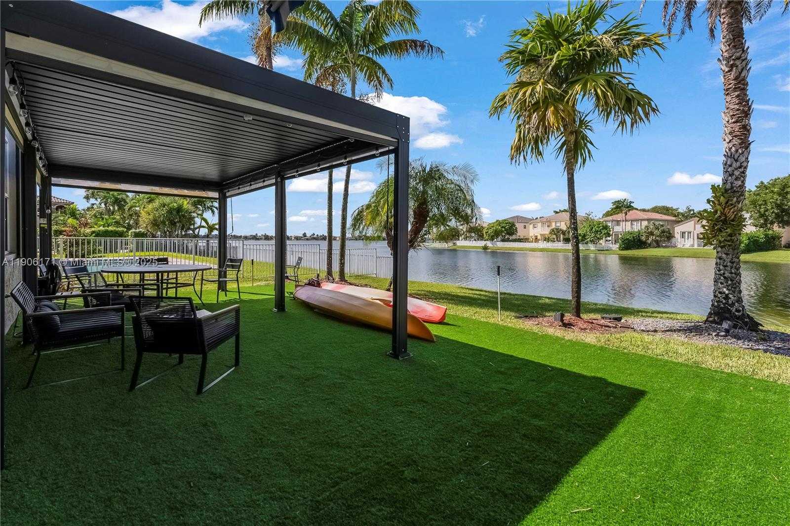 Small Image of 5046 SOUTH WEST 162ND AVE, Miramar Number 34