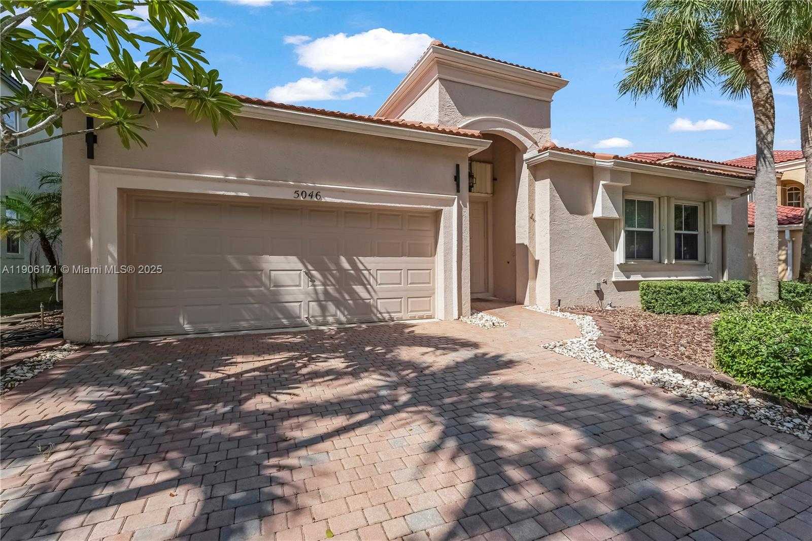 Small Image of 5046 SOUTH WEST 162ND AVE, Miramar Number 4