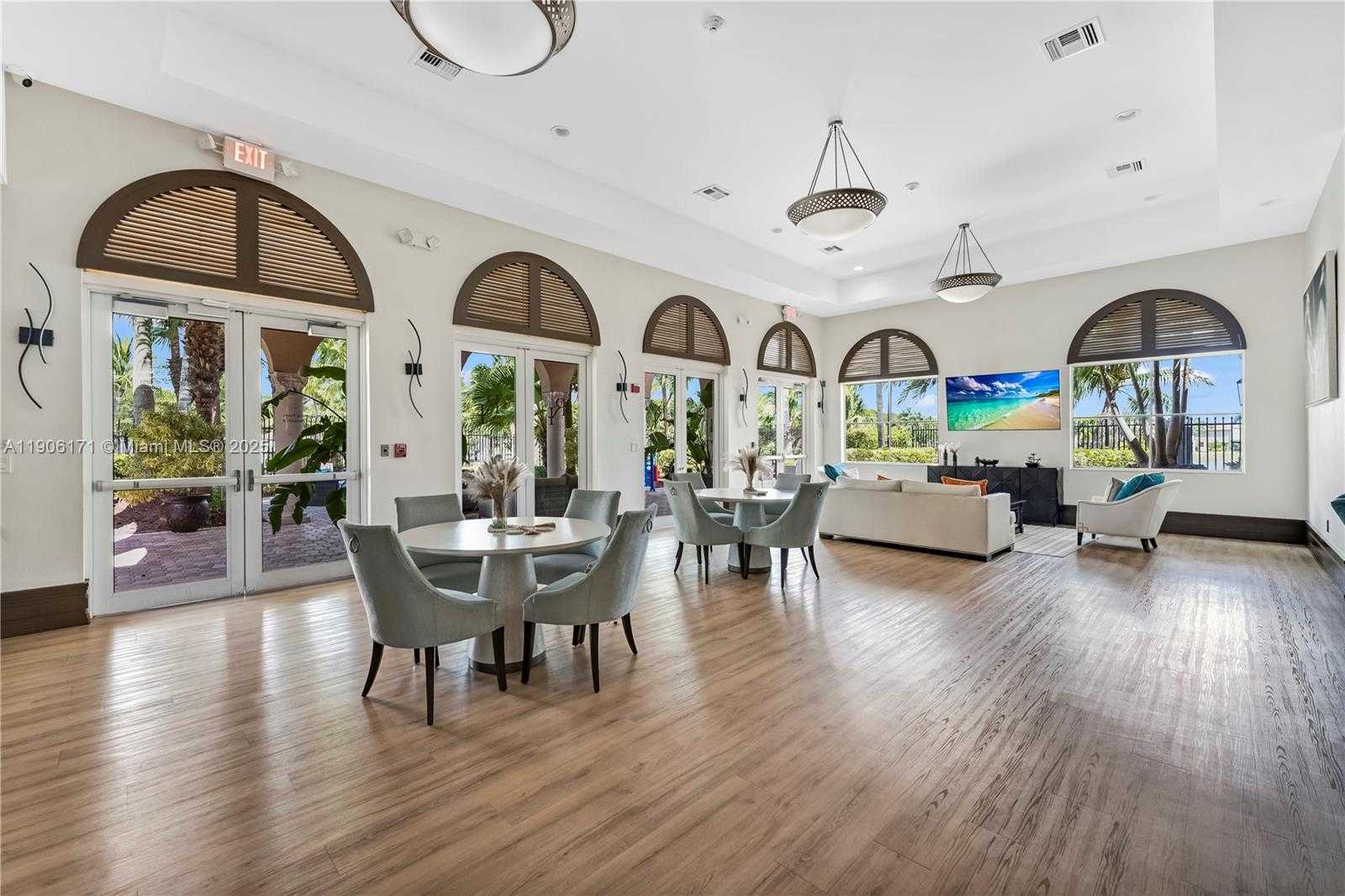 Small Image of 5046 SOUTH WEST 162ND AVE, Miramar Number 41