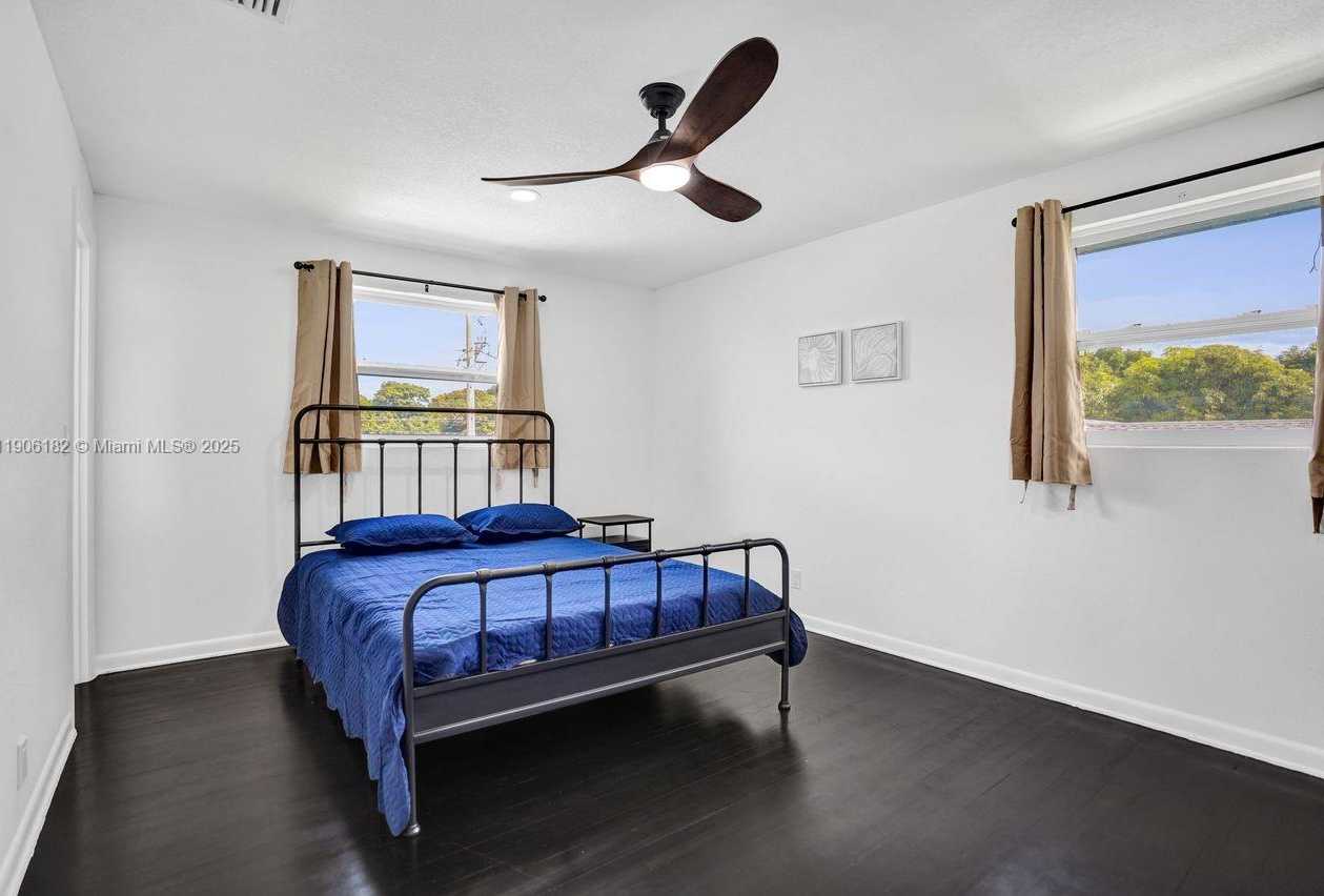 Small Image of 1659 40TH ST, West Palm Beach Number 40