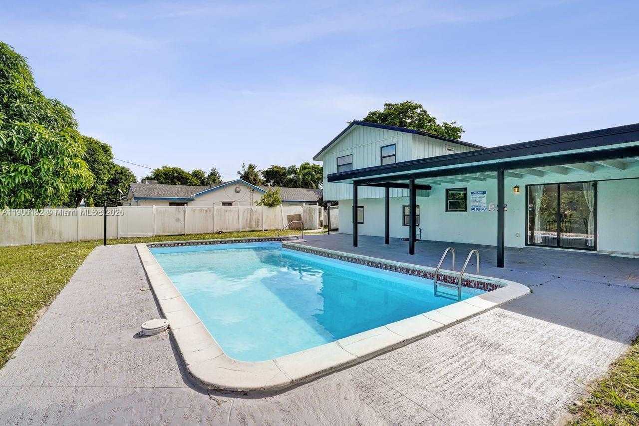 Small Image of 1659 40TH ST, West Palm Beach Number 59