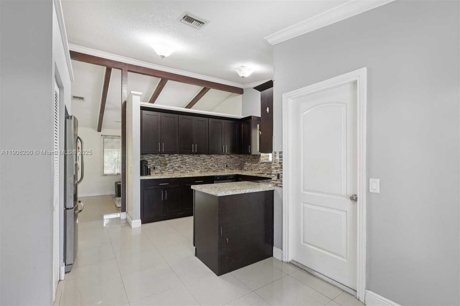 Small Image of 9315 SOUTH WEST 170TH LN, Palmetto Bay Number 18