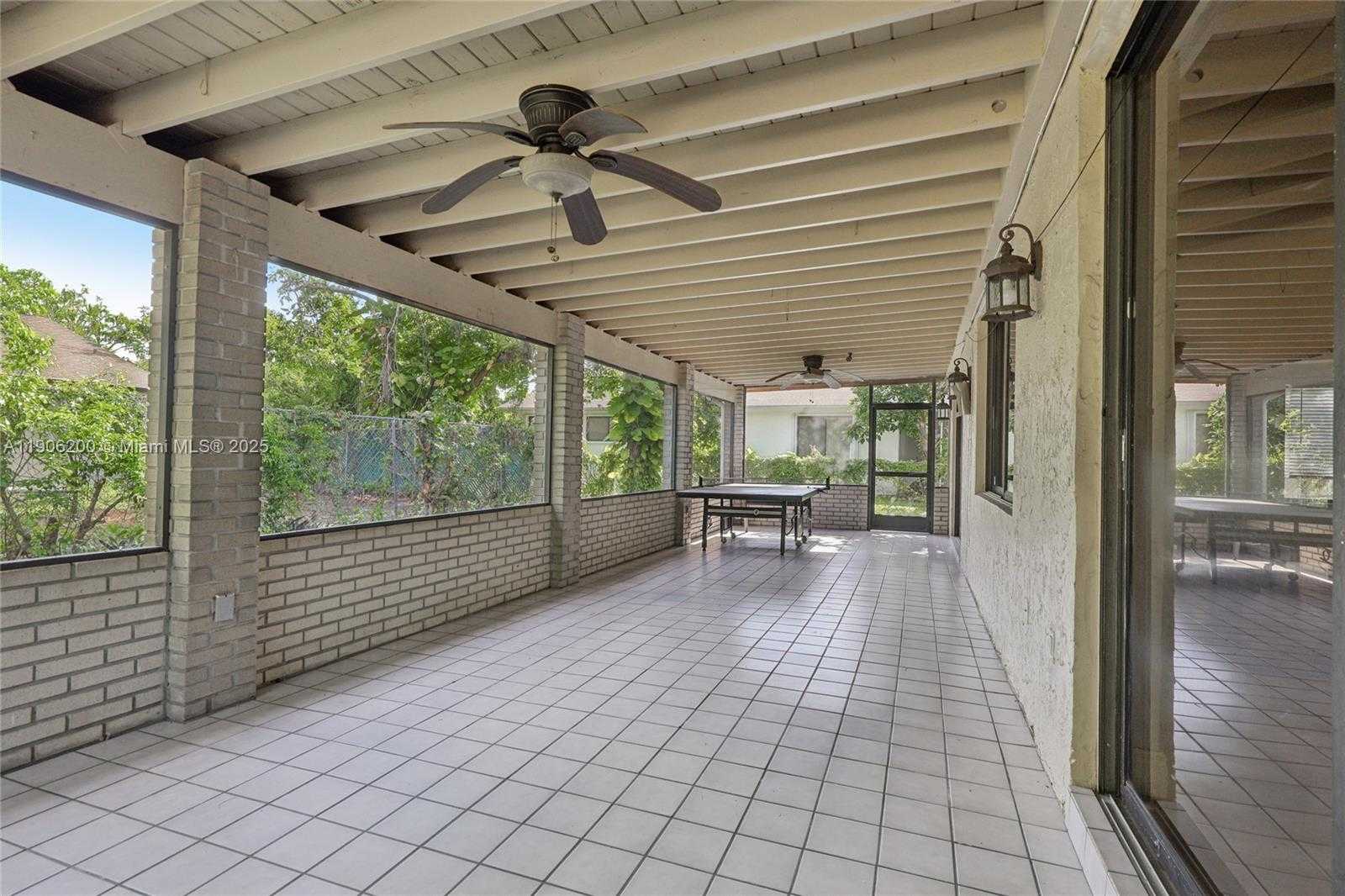 Small Image of 9315 SOUTH WEST 170TH LN, Palmetto Bay Number 41