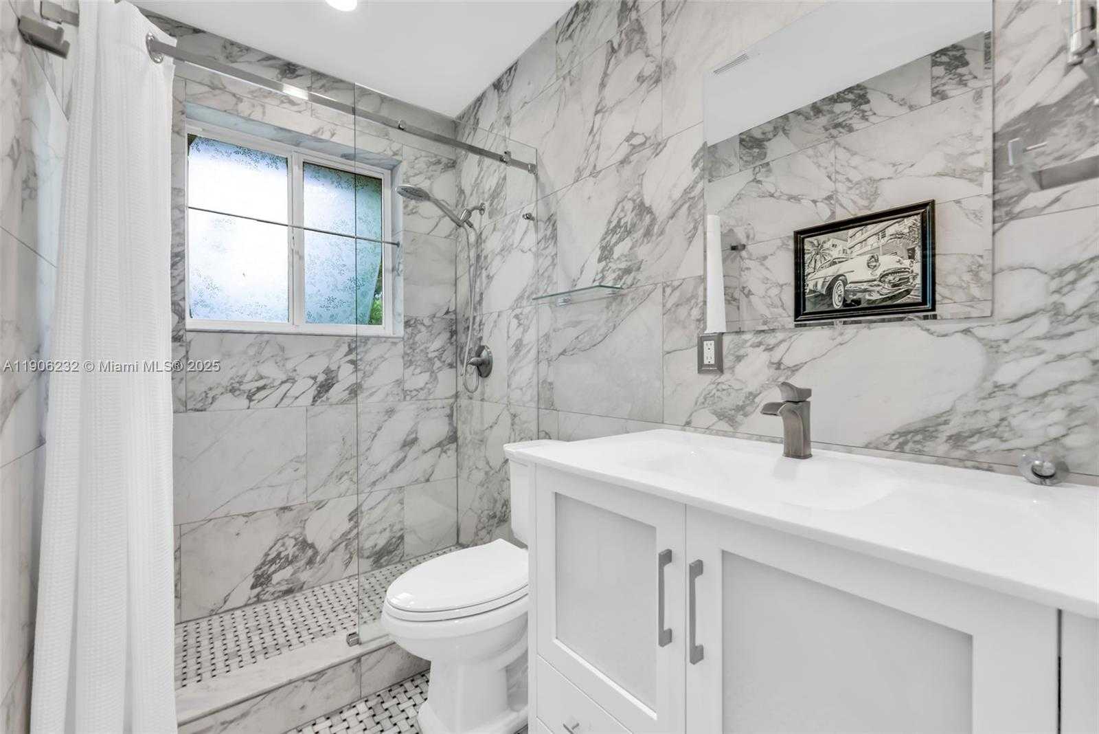 Small Image of 1532 NORTH EAST 39TH ST, Oakland Park Number 15