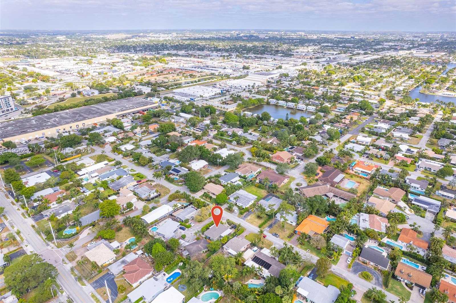 Small Image of 1532 NORTH EAST 39TH ST, Oakland Park Number 35