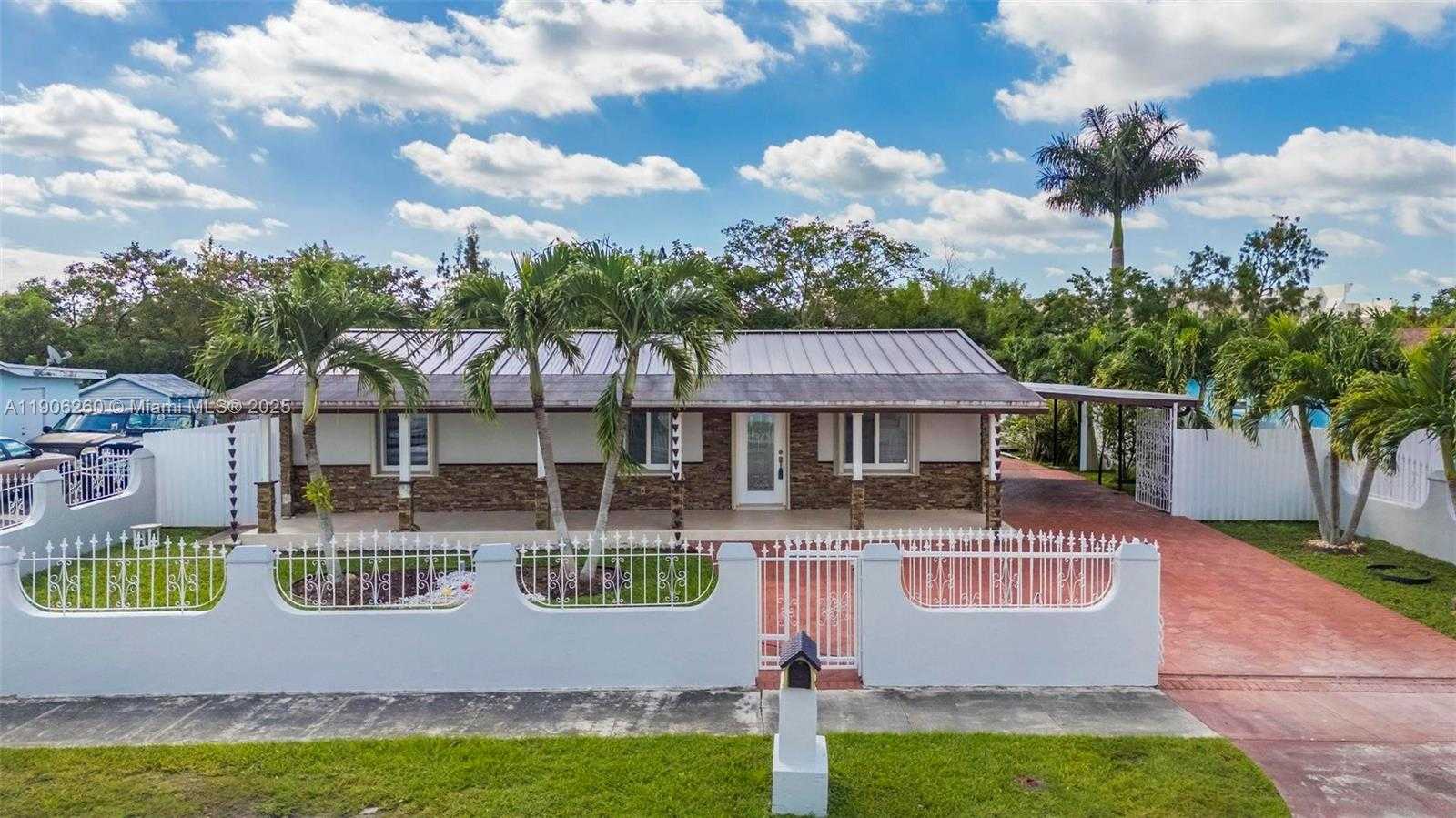 Small Image of 15430 SOUTH WEST 308 ST, Homestead Number 1