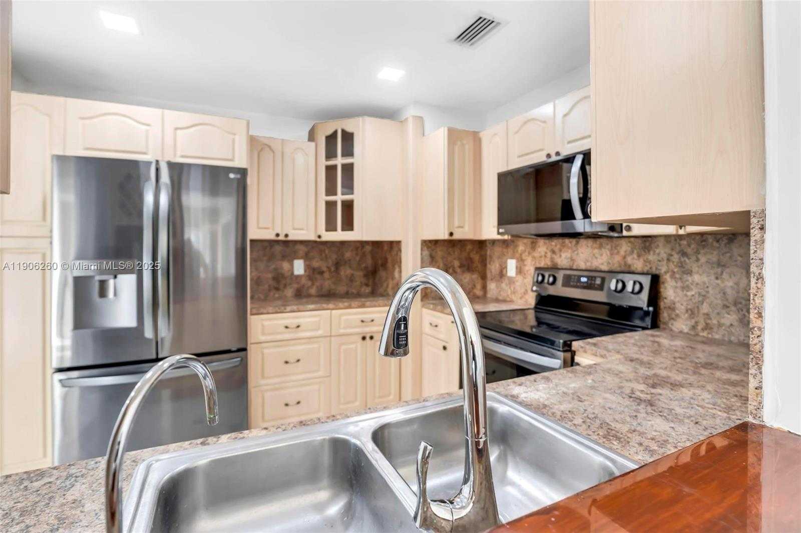 Small Image of 15430 SOUTH WEST 308 ST, Homestead Number 10