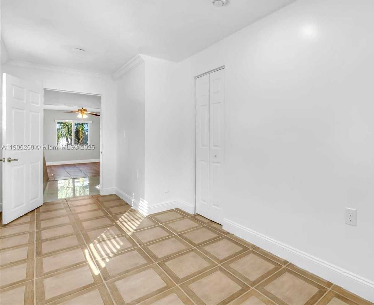 Small Image of 15430 SOUTH WEST 308 ST, Homestead Number 17