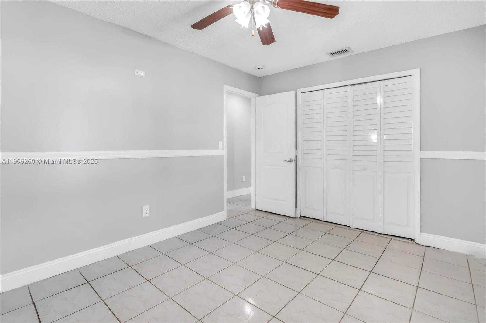 Small Image of 15430 SOUTH WEST 308 ST, Homestead Number 22