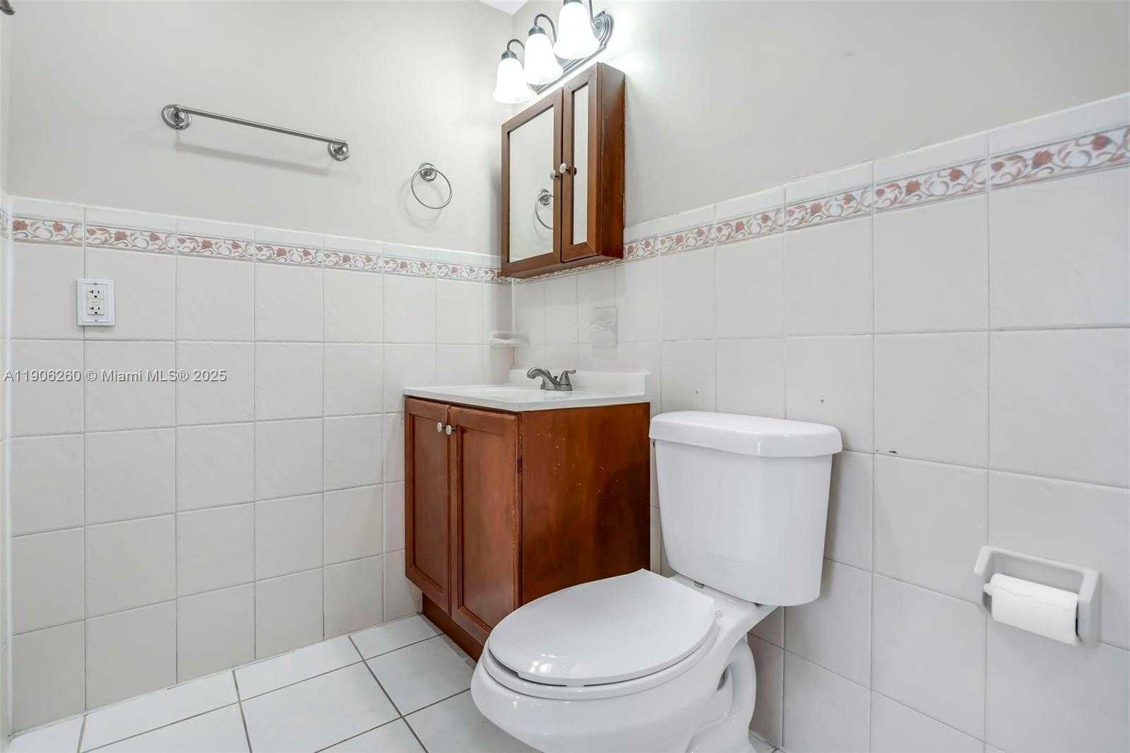 Small Image of 15430 SOUTH WEST 308 ST, Homestead Number 28