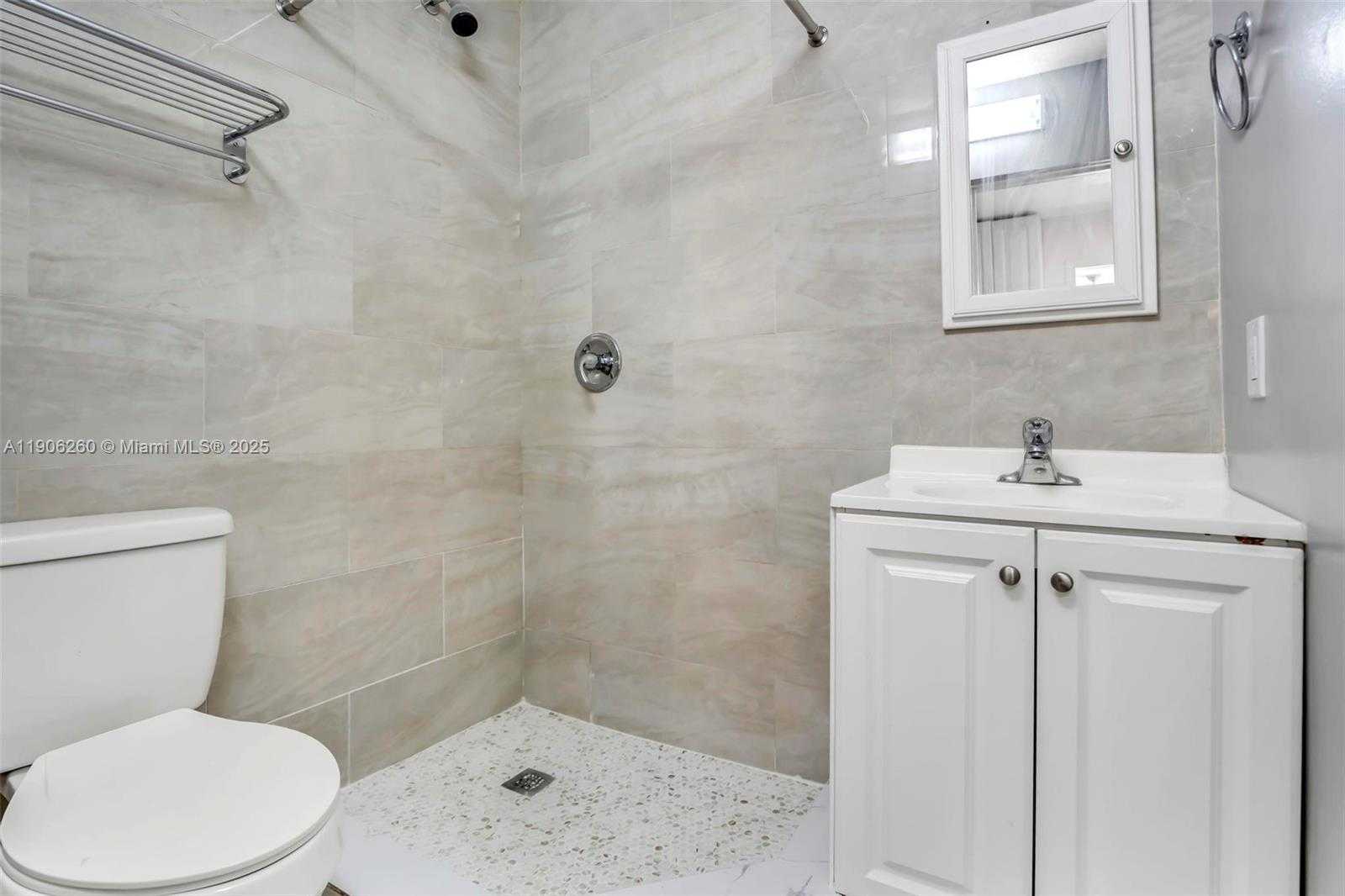 Small Image of 15430 SOUTH WEST 308 ST, Homestead Number 30